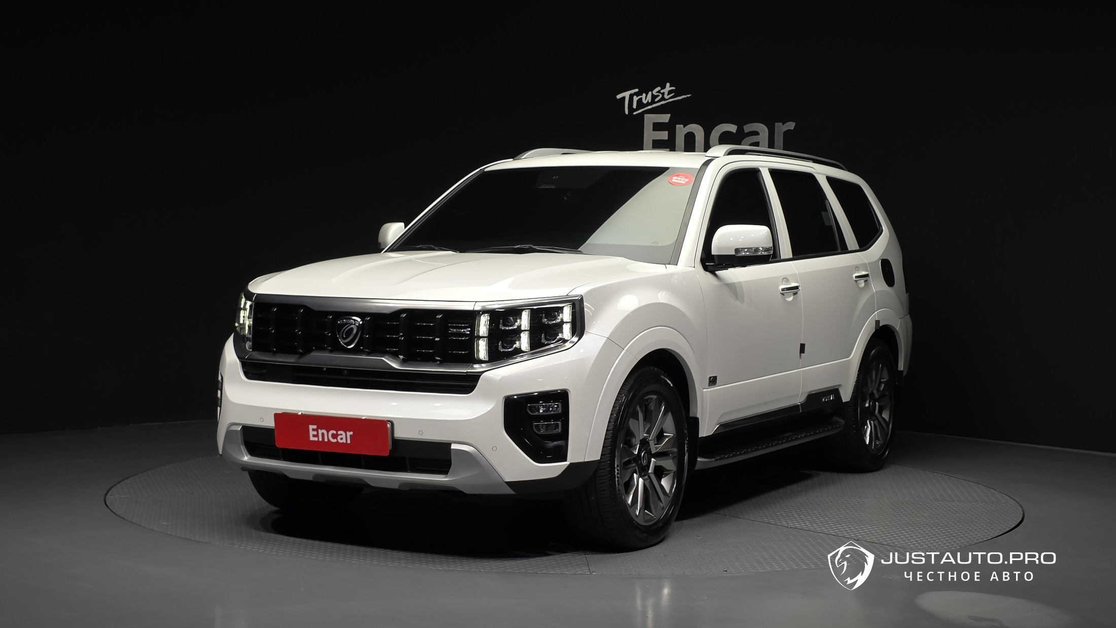 Автомобиль Kia Mohave