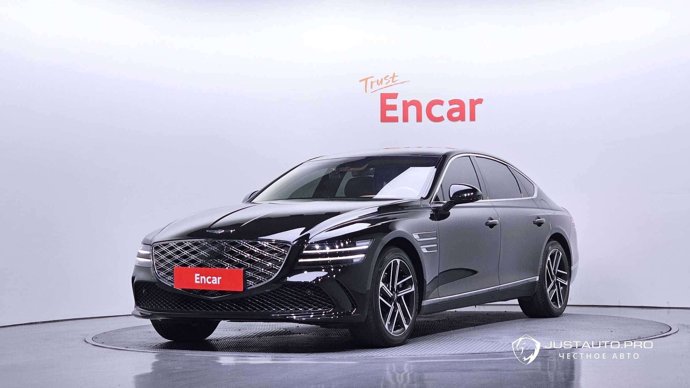 Автомобиль Genesis G80
