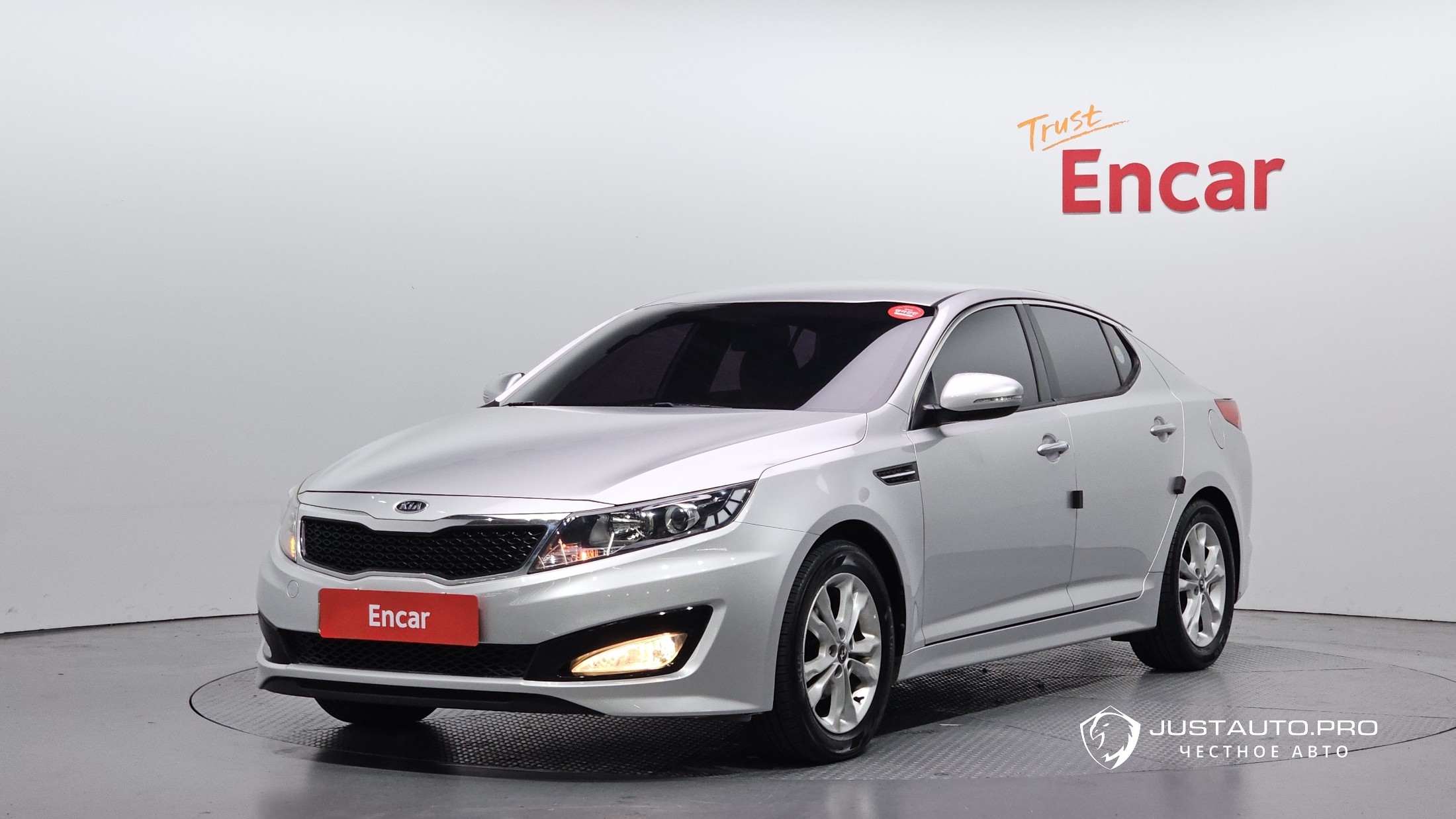 Автомобиль Kia K5