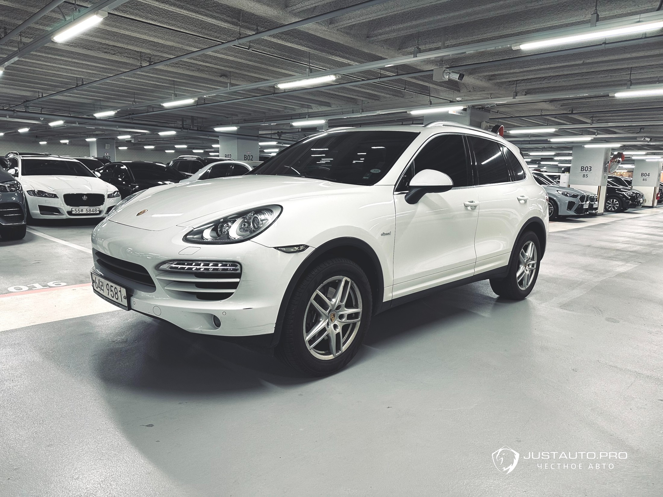 Автомобиль Porsche Cayenne