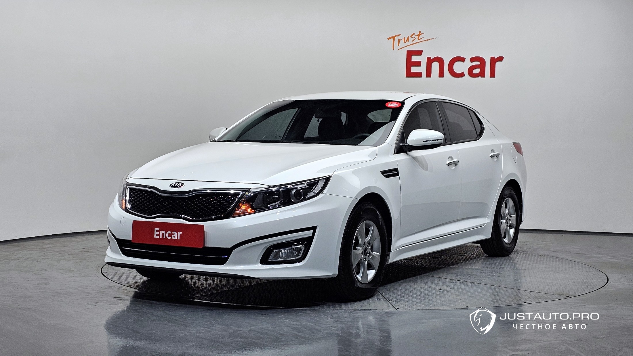 Автомобиль Kia K5