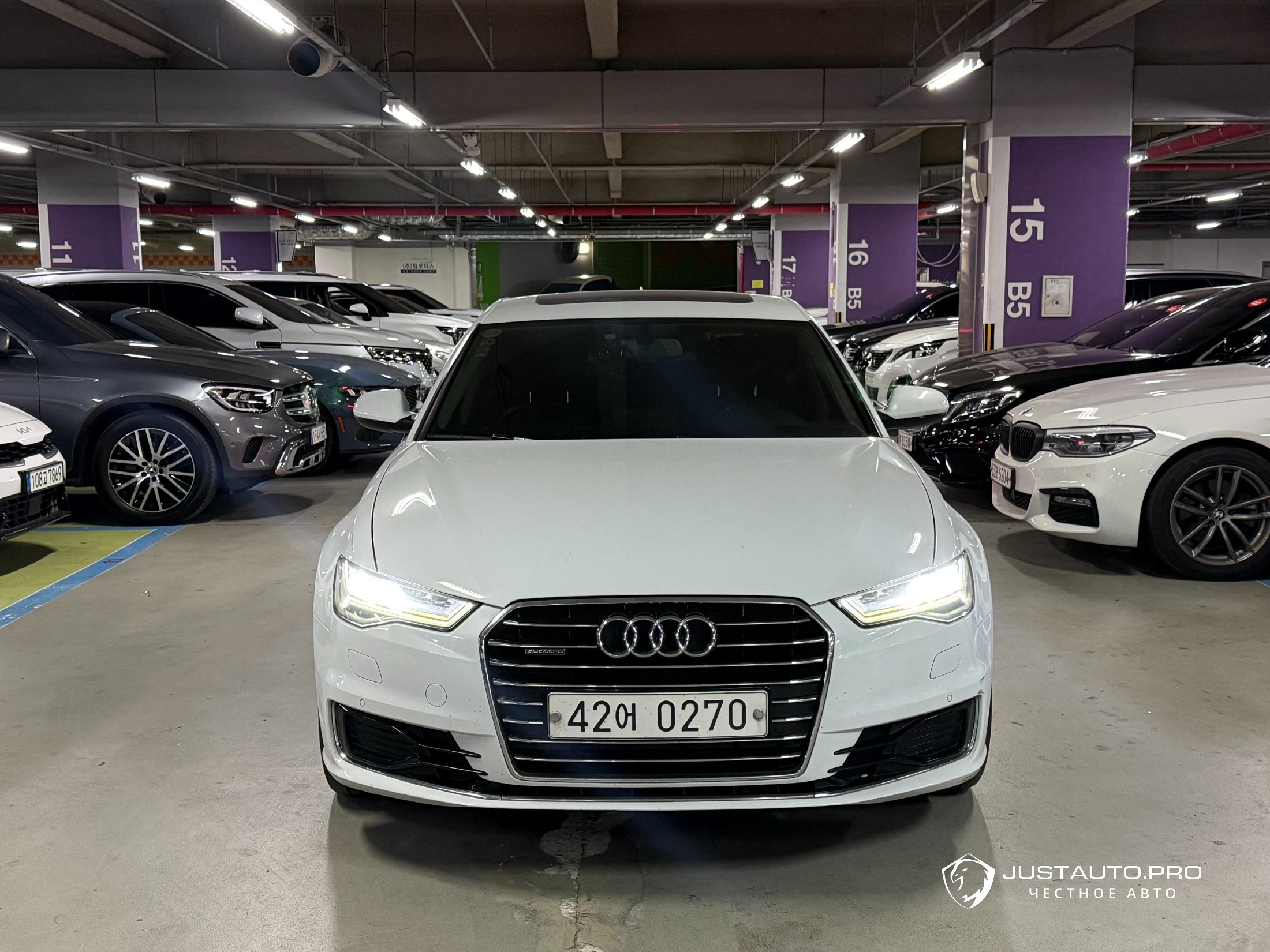 Автомобиль Audi A6