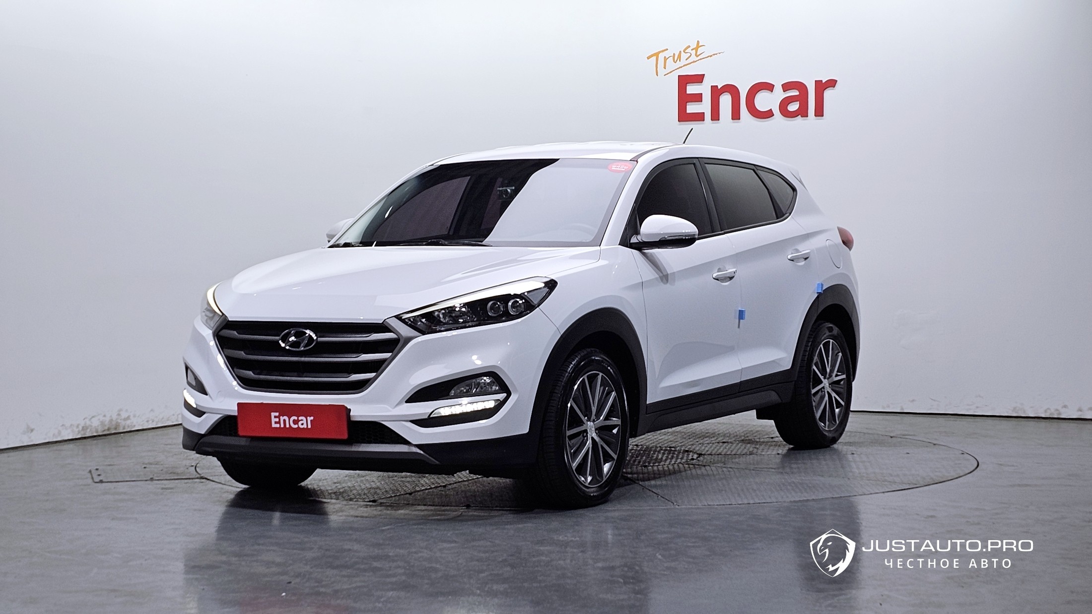 Автомобиль Hyundai Tucson