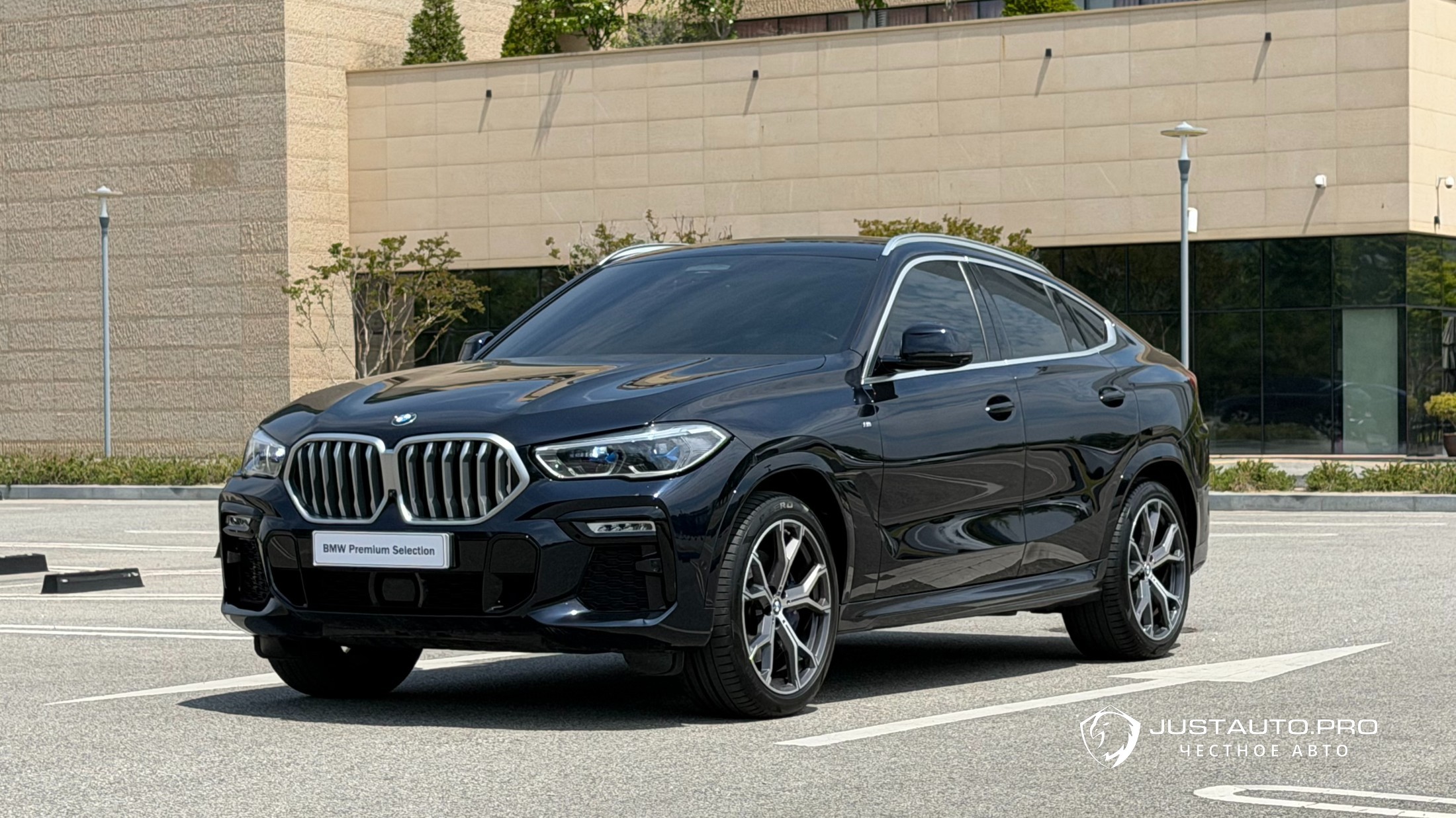 Автомобиль BMW X6