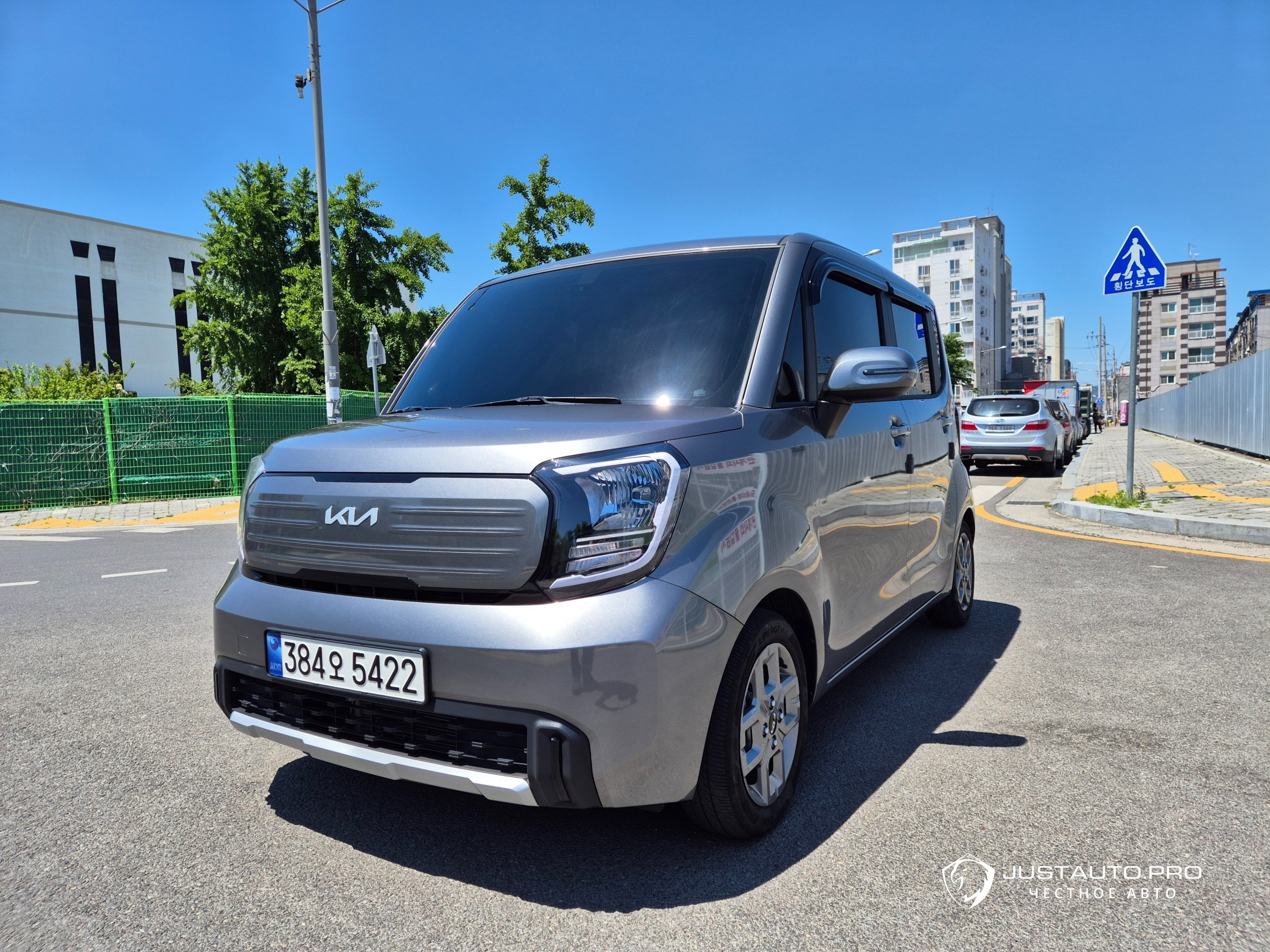 Автомобиль Kia RAY