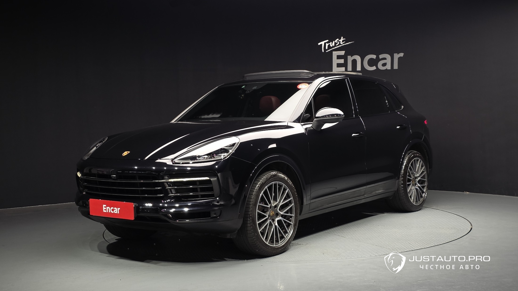 Автомобиль Porsche Cayenne