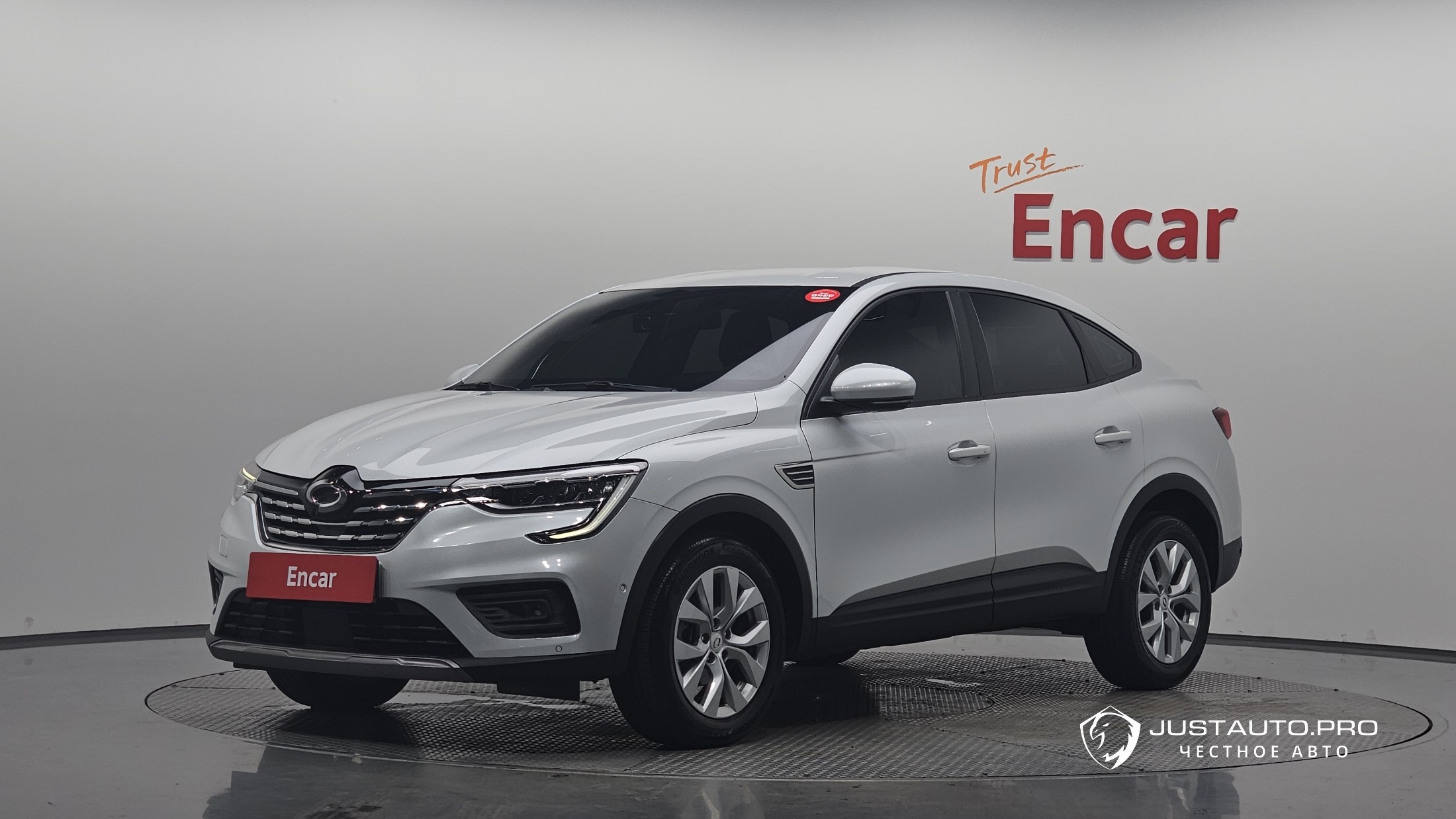 Автомобиль Renault-KoreaSamsung XM3