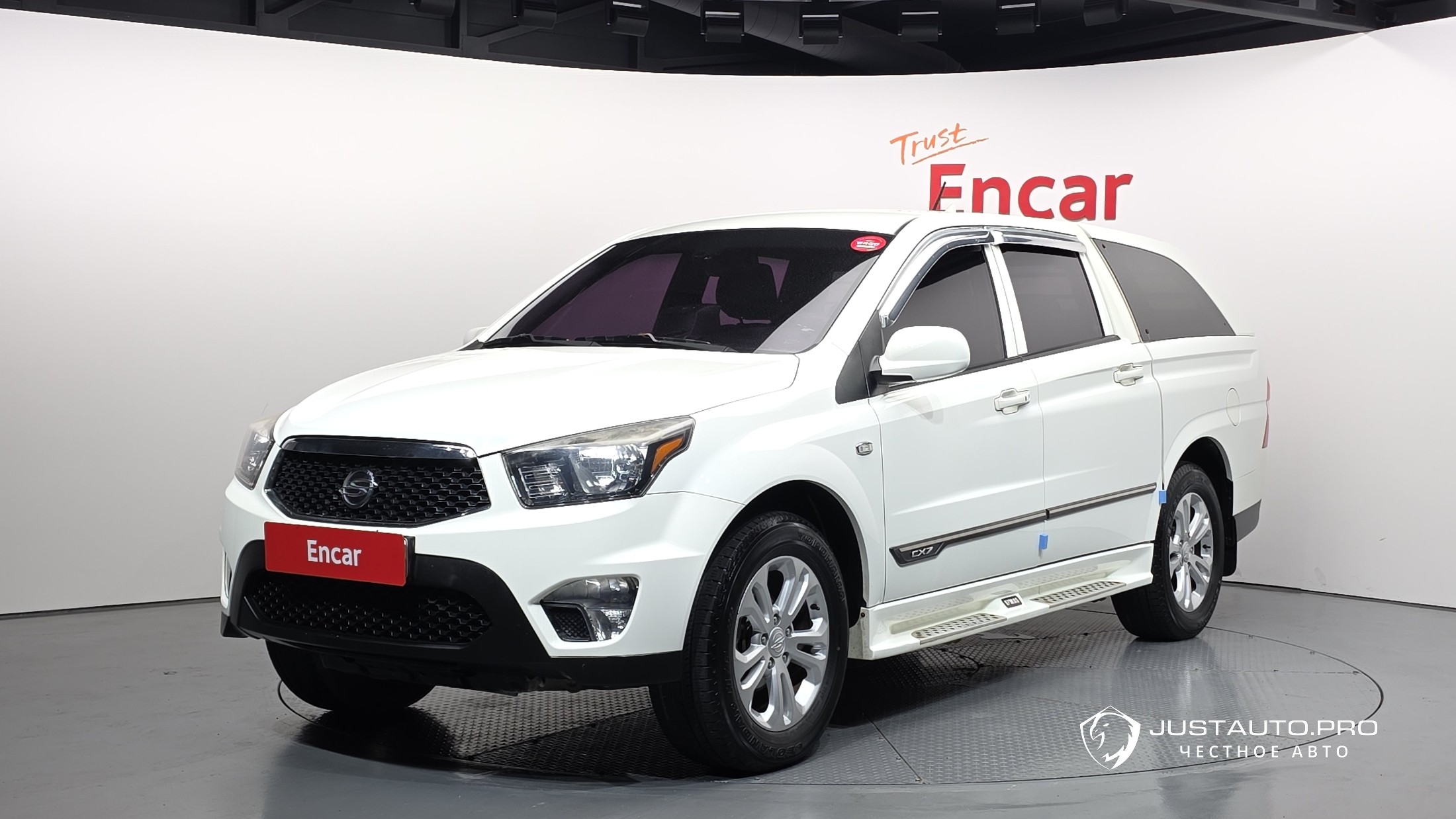 Автомобиль KG_Mobility_Ssangyong KORANDO