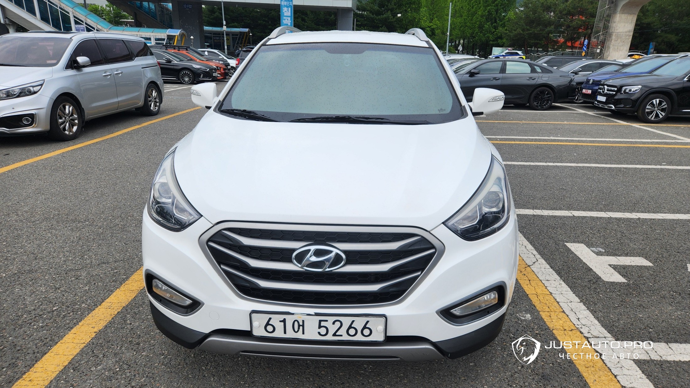 Автомобиль Hyundai Tucson