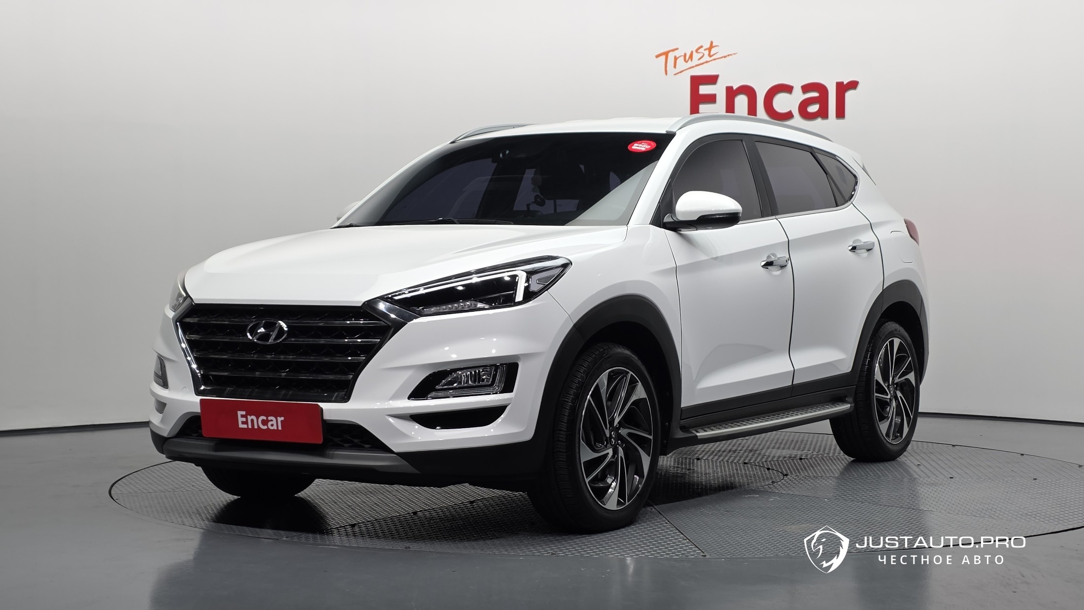 Автомобиль Hyundai Tucson