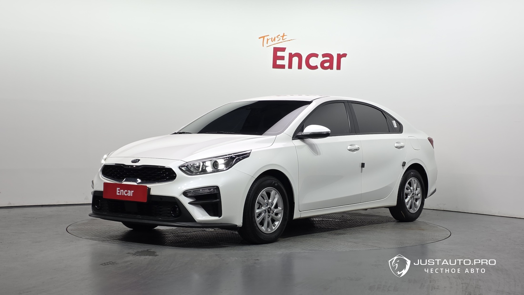 Автомобиль Kia K3