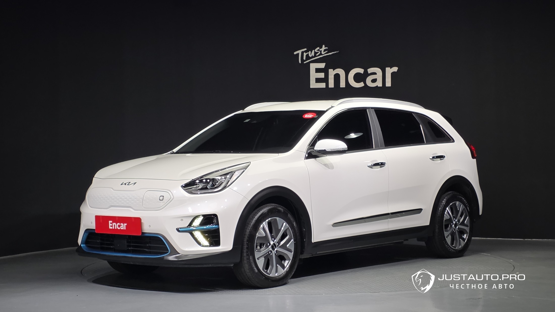 Автомобиль Kia Niro