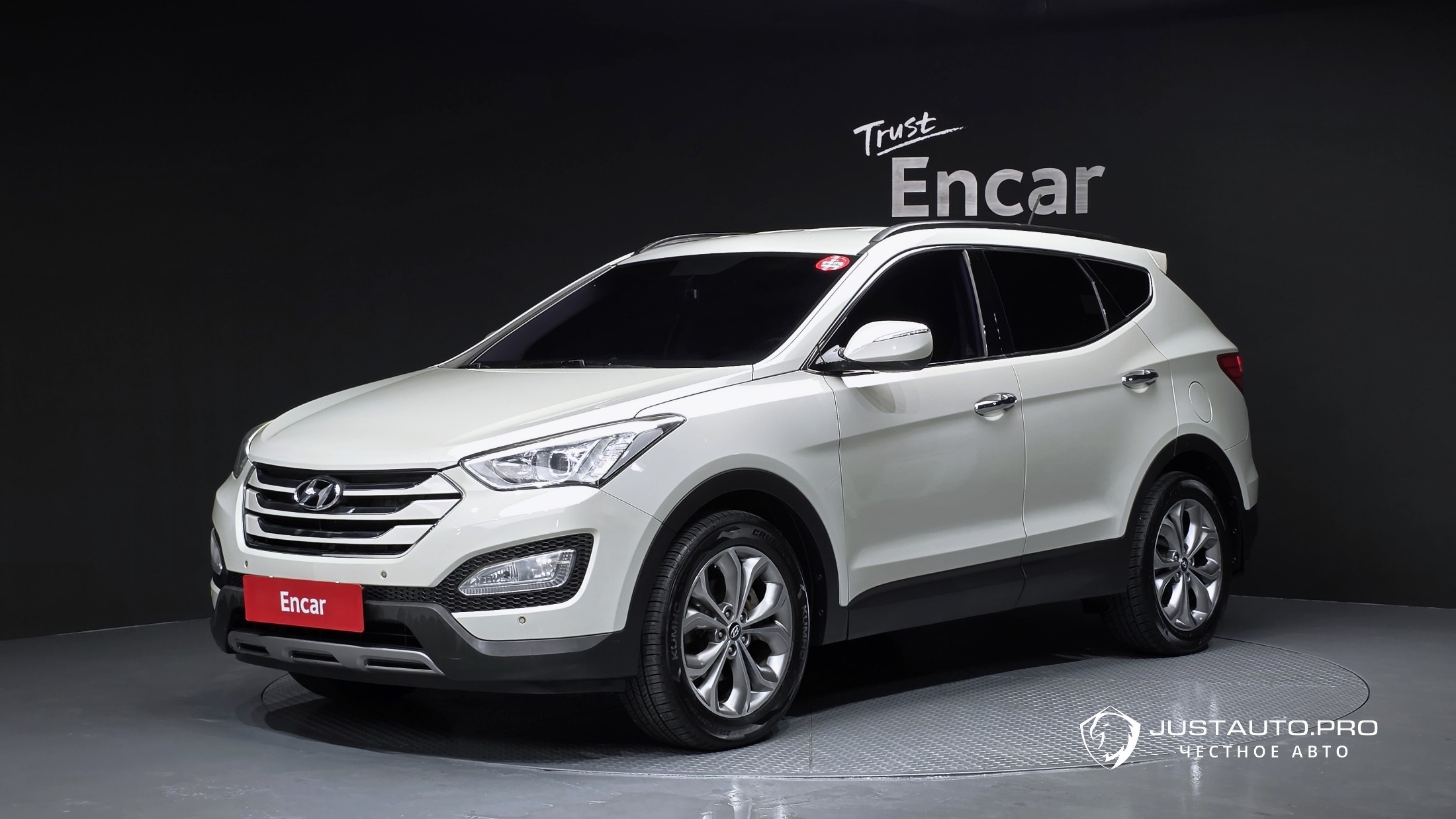 Автомобиль Hyundai Santafe