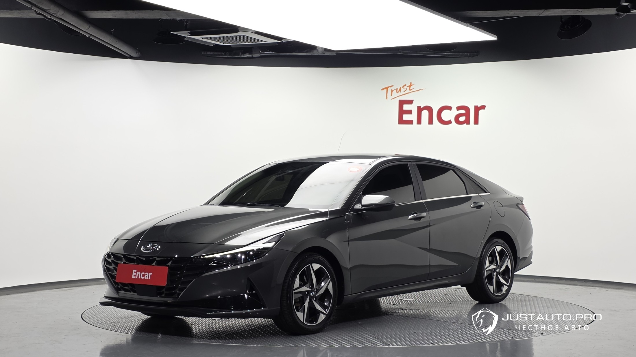 Автомобиль Hyundai AVANTE