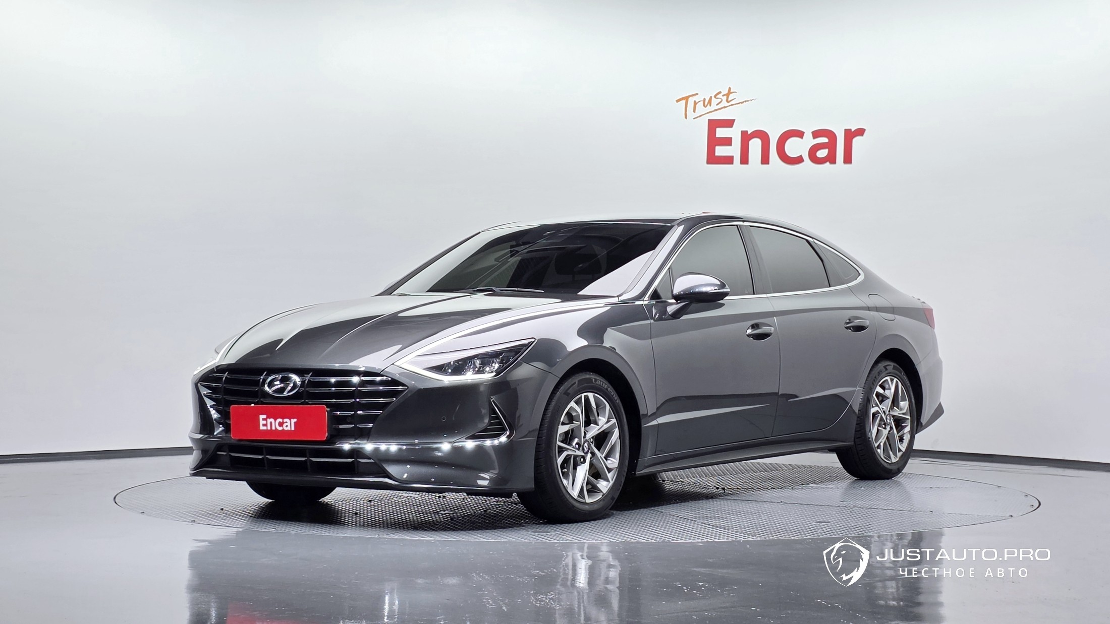 Автомобиль Hyundai Sonata