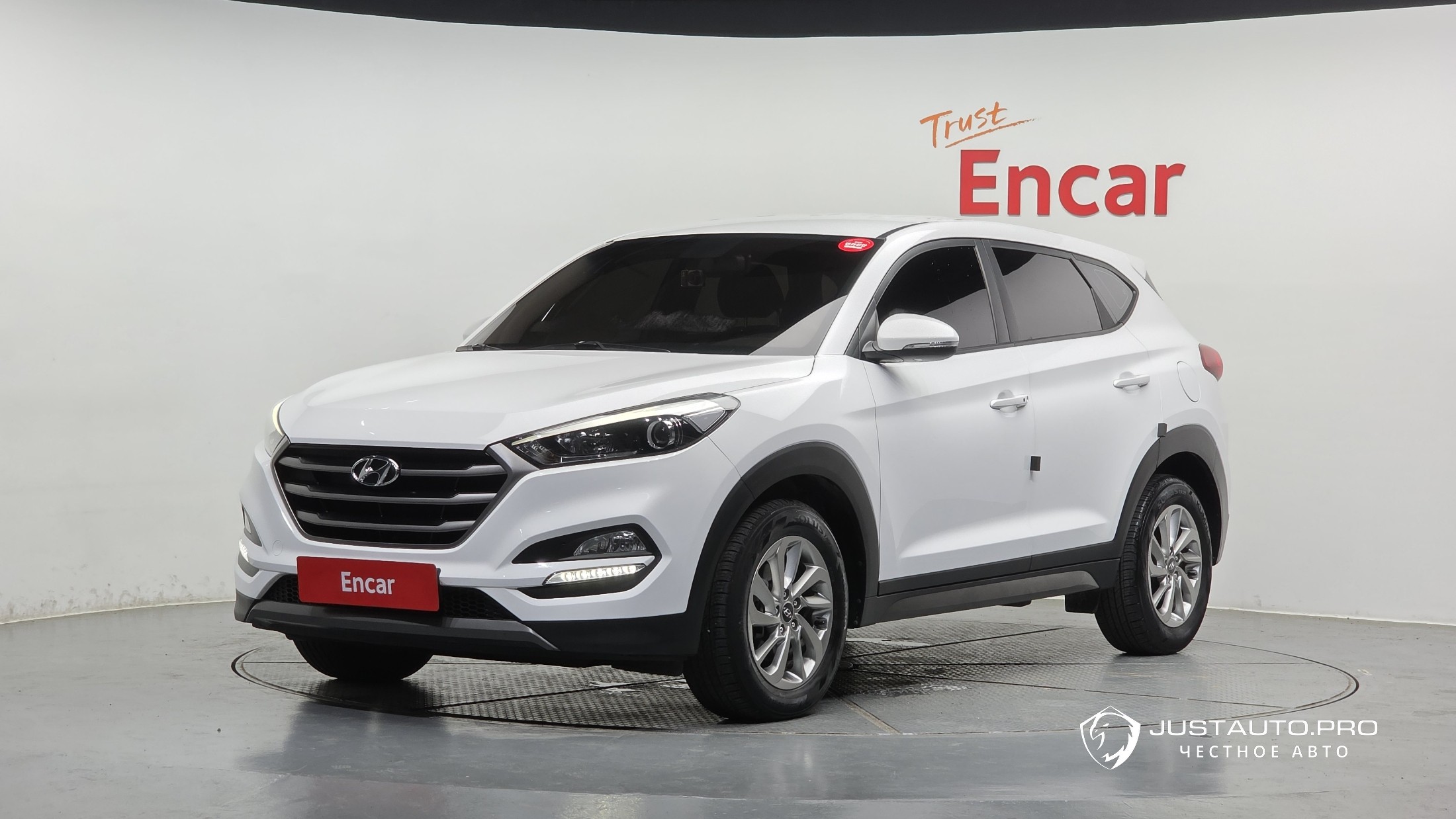 Автомобиль Hyundai Tucson