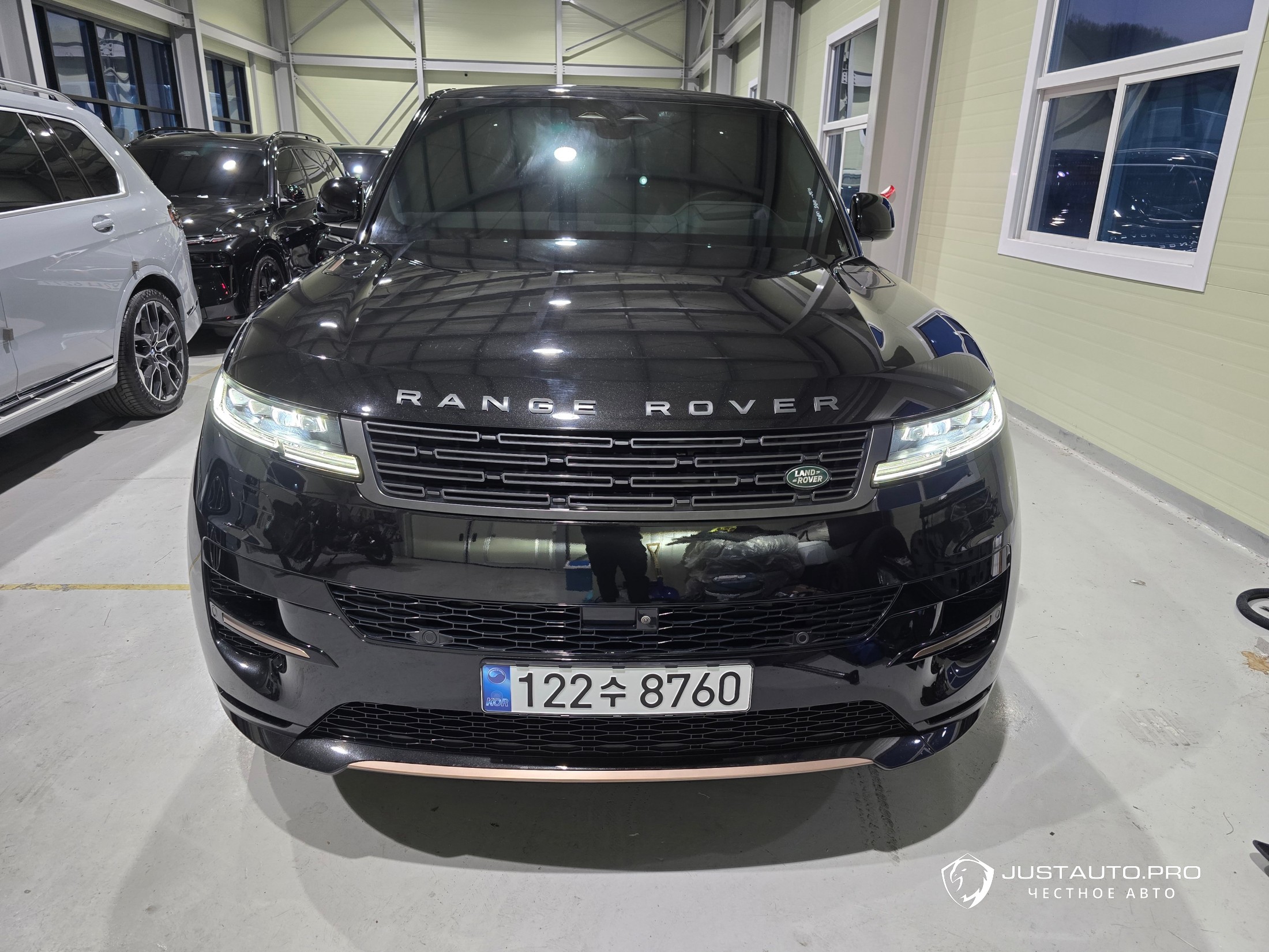 Автомобиль Land Rover Range Rover Sport