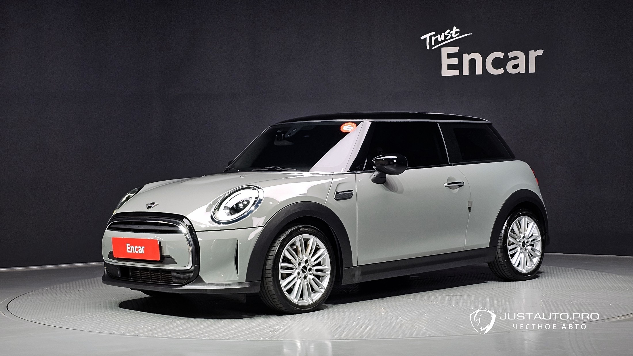Автомобиль Mini Cooper
