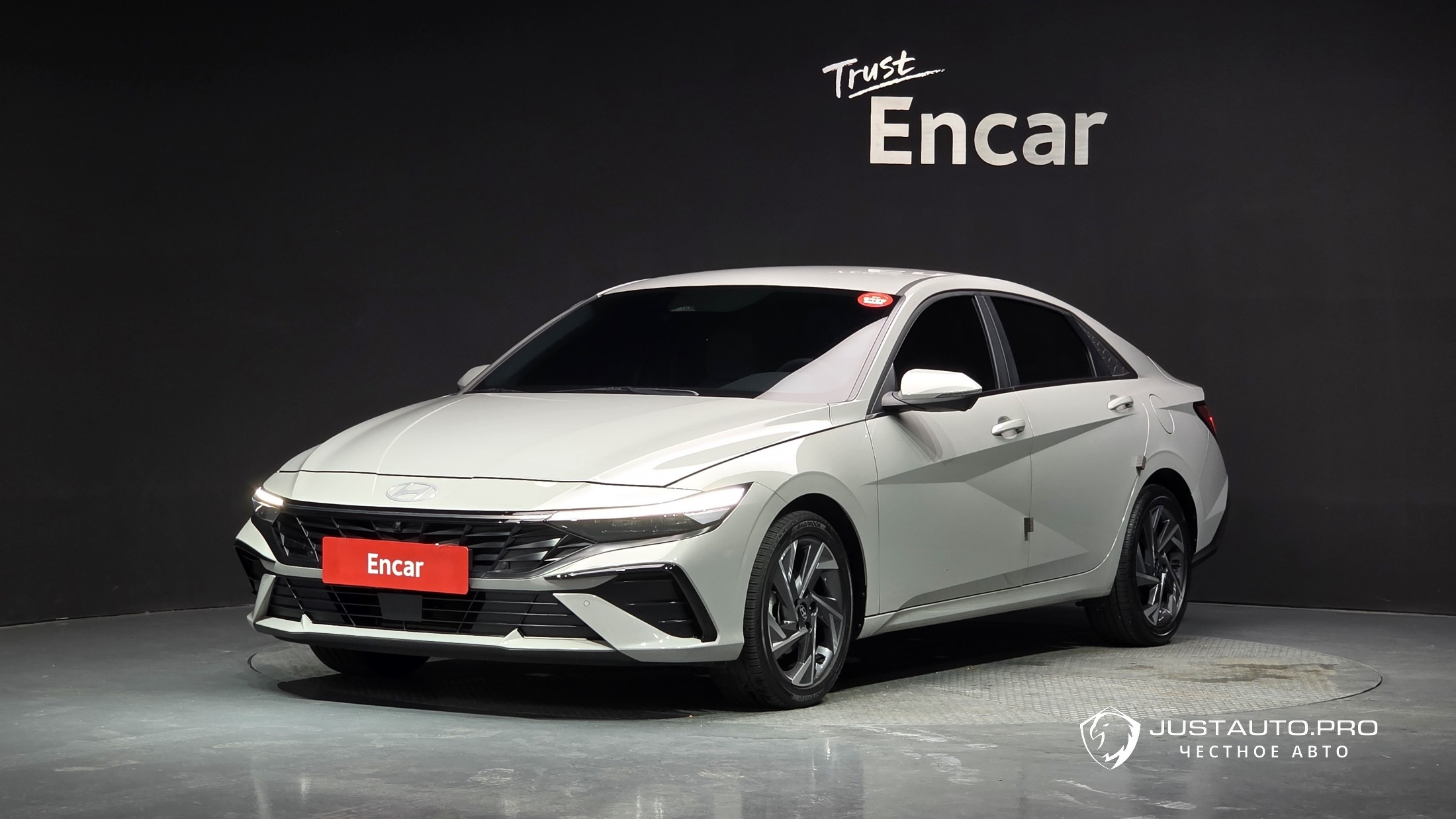 Автомобиль Hyundai AVANTE