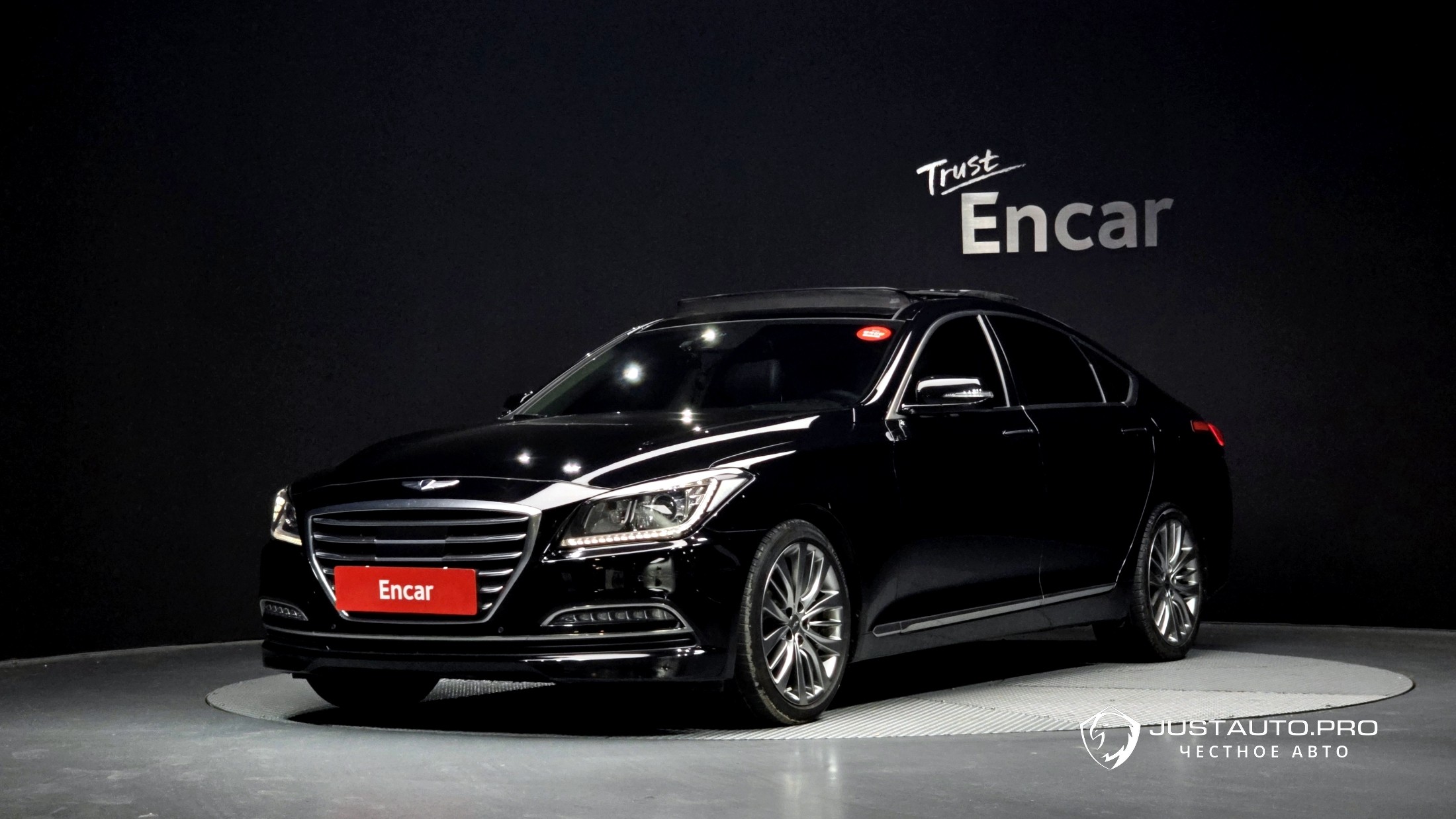 Автомобиль Hyundai Genesis