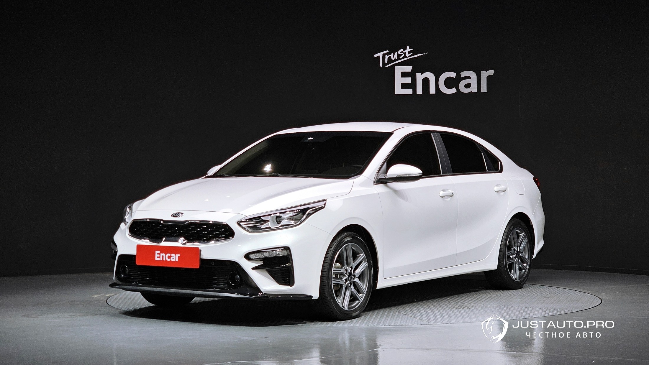 Автомобиль Kia K3