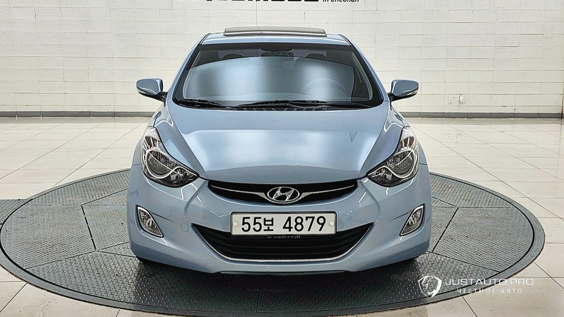 Автомобиль Hyundai AVANTE