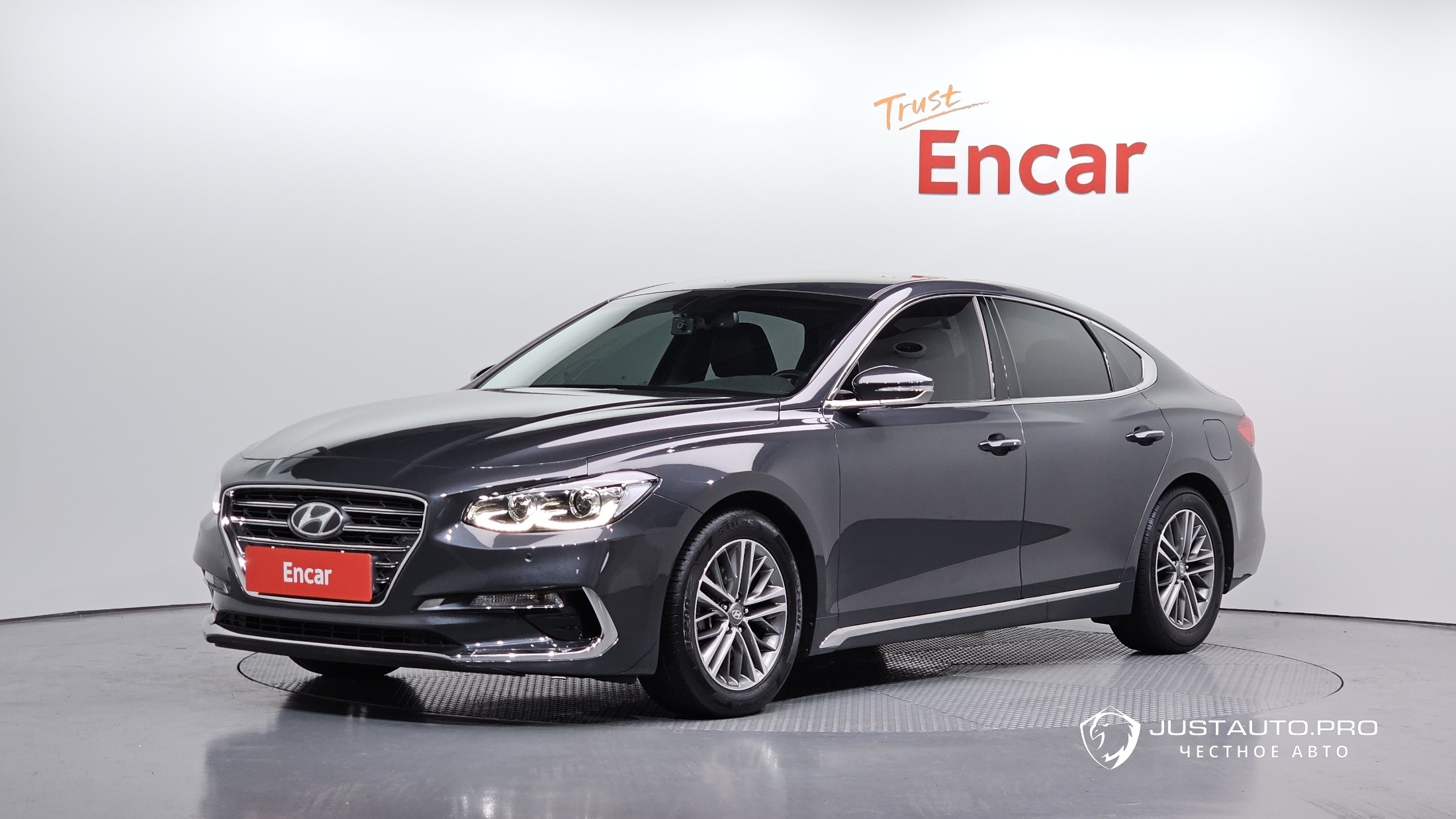 Автомобиль Hyundai Grandeur