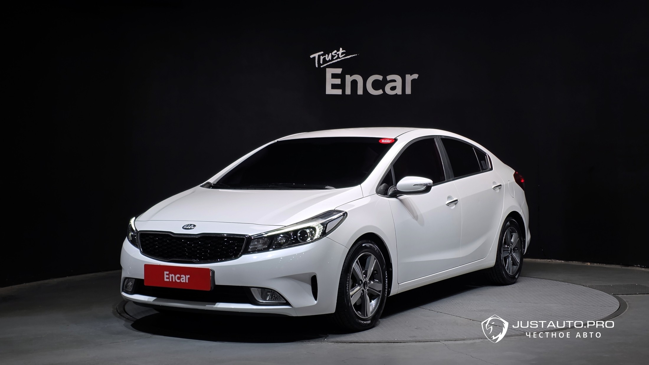 Автомобиль Kia K3