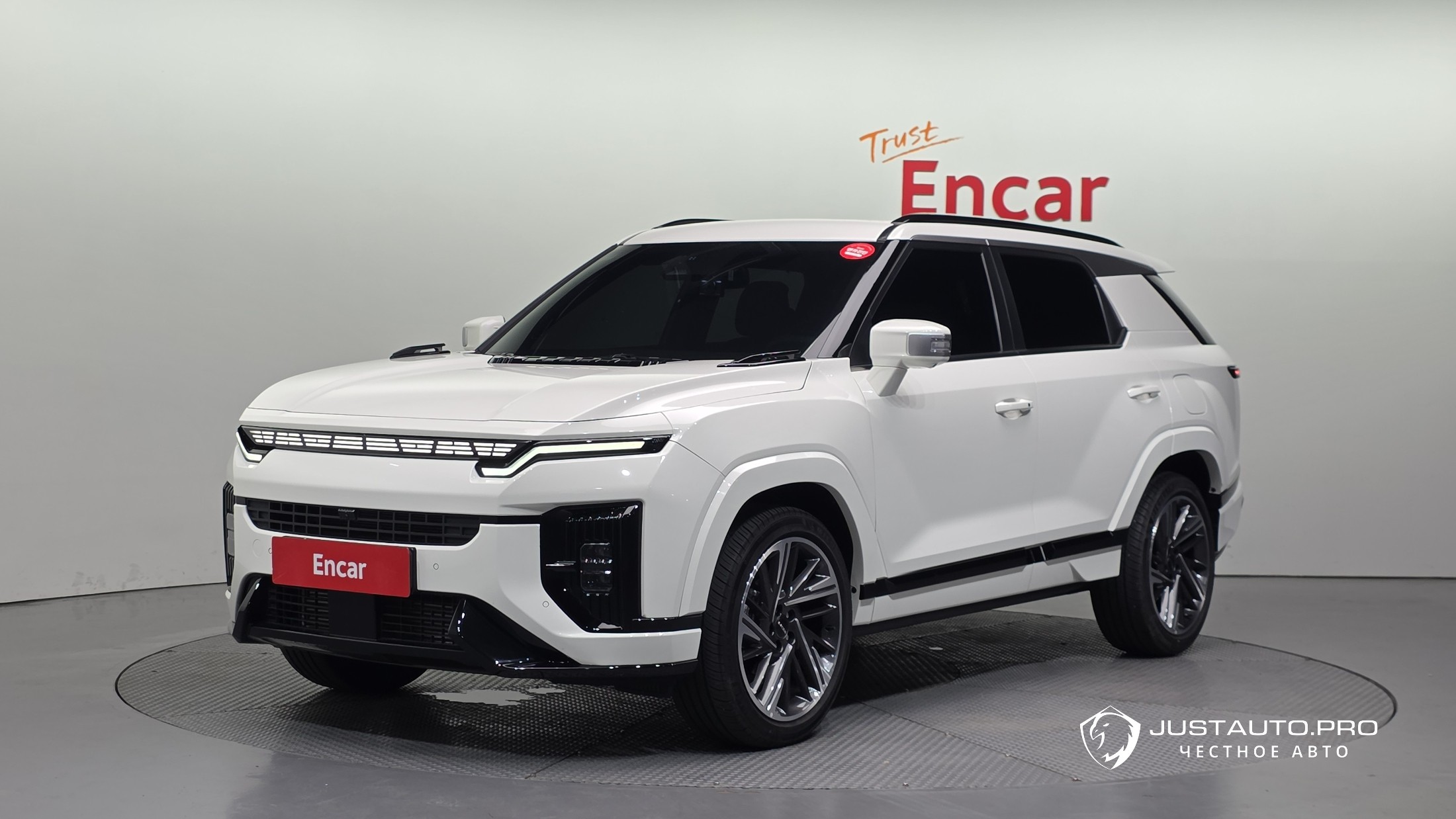 Автомобиль KG_Mobility_Ssangyong Actyon