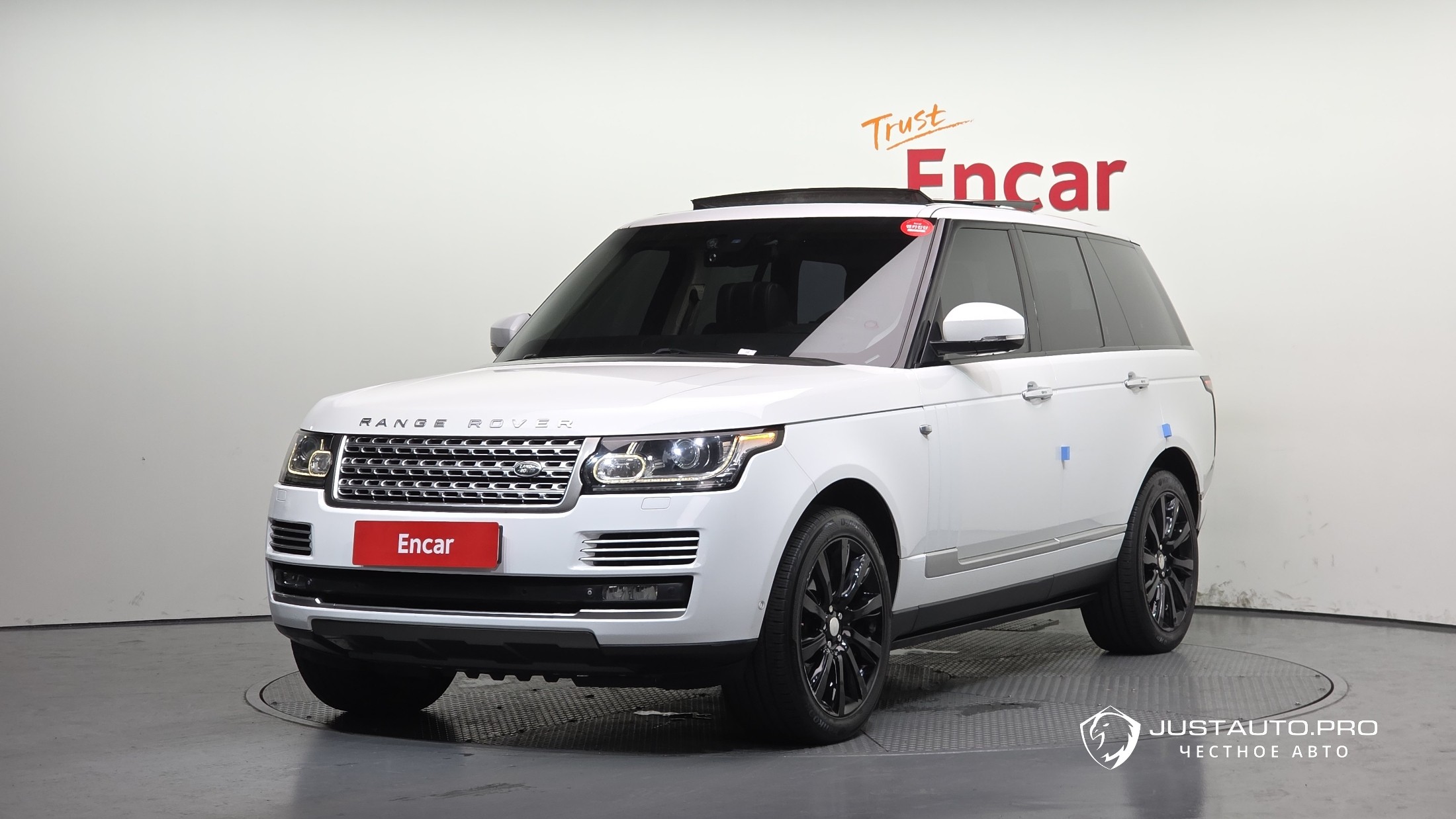 Автомобиль Land Rover Range Rover