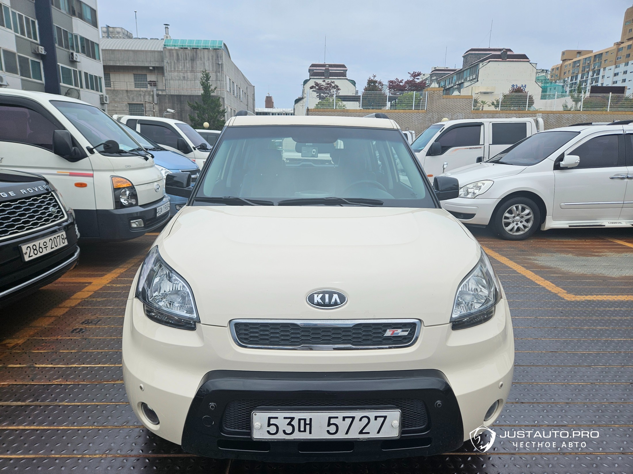 Автомобиль Kia Soul