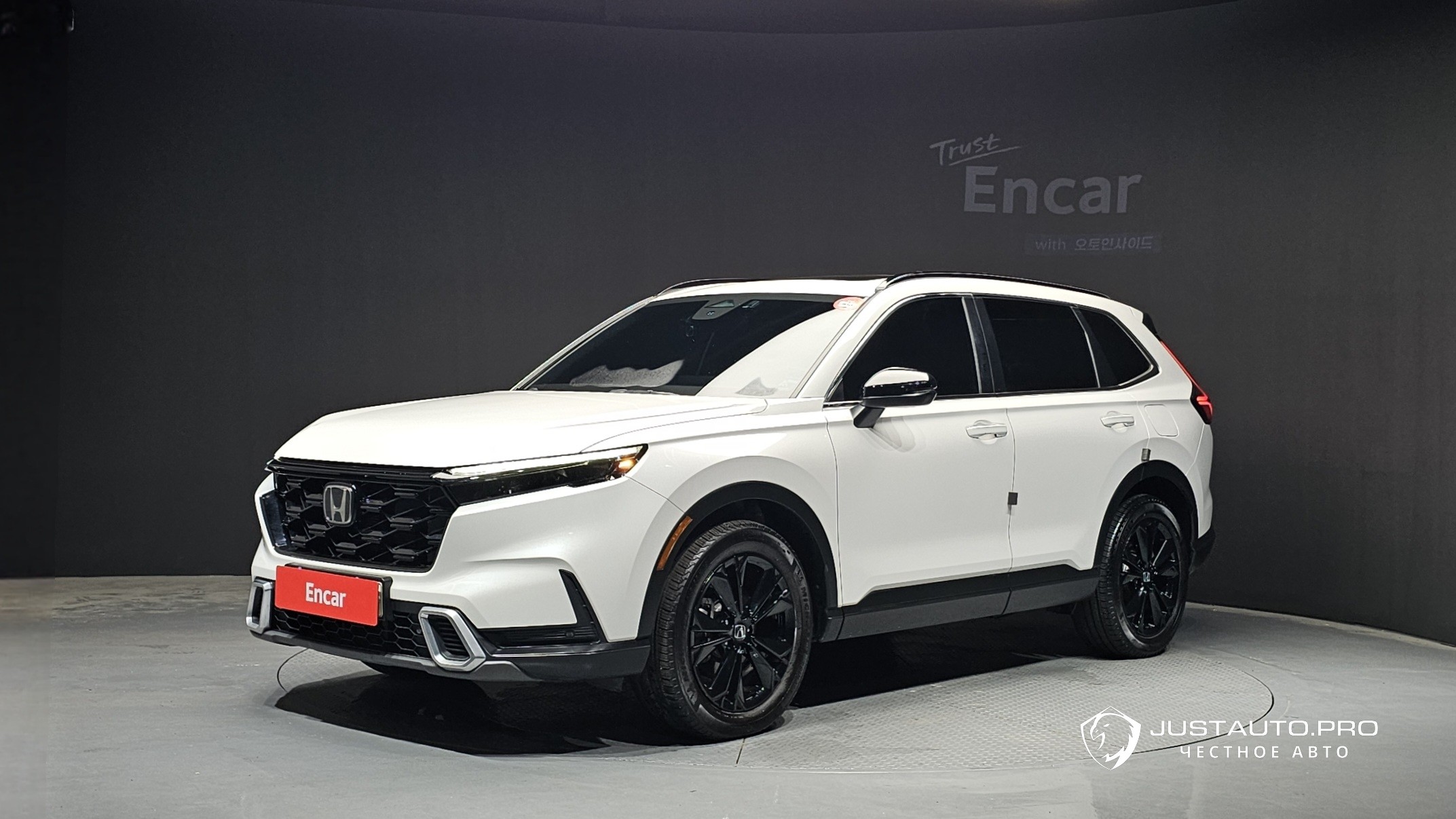 Автомобиль Honda CR-V