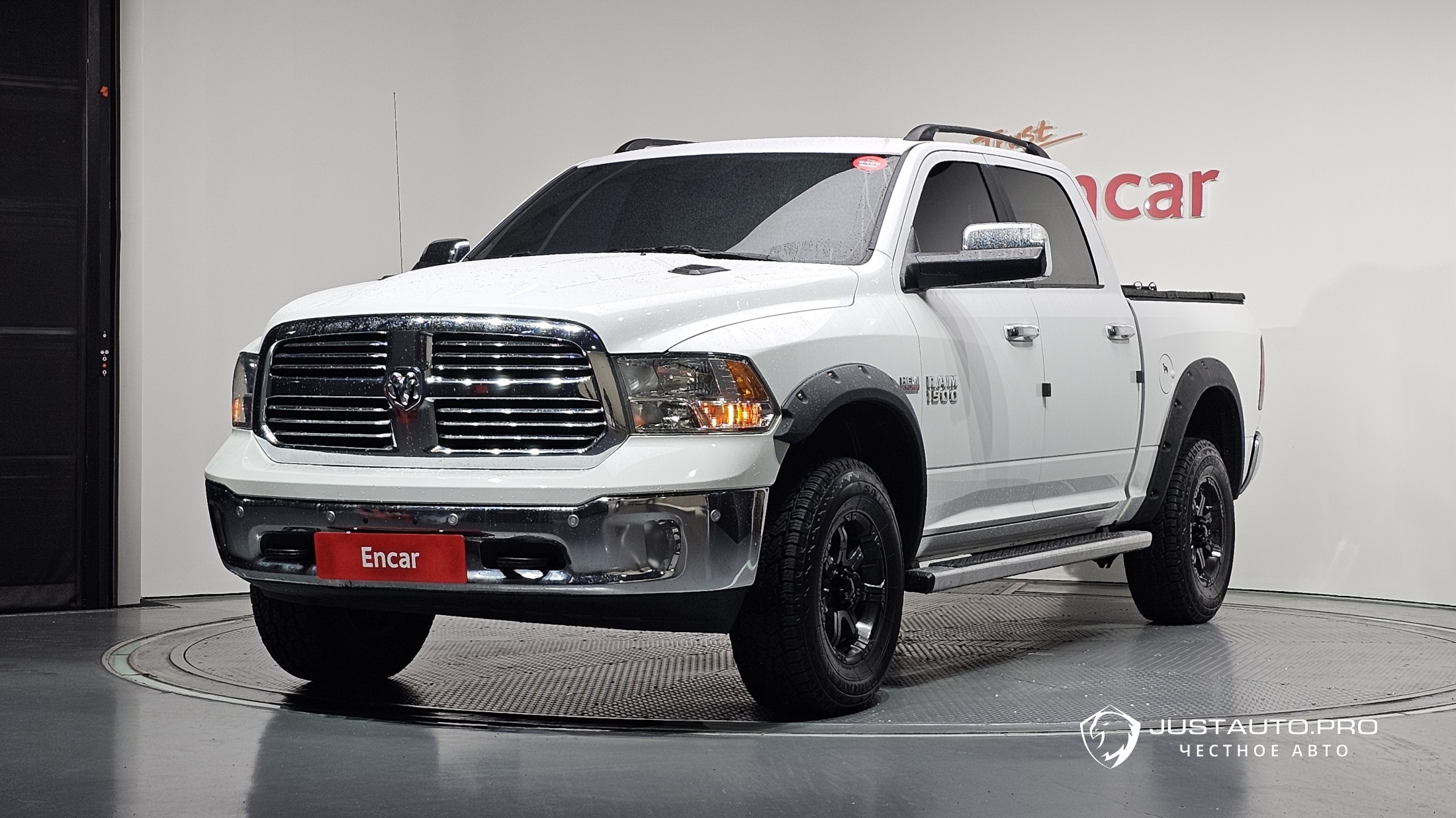 Автомобиль Dodge Ram Pick Up
