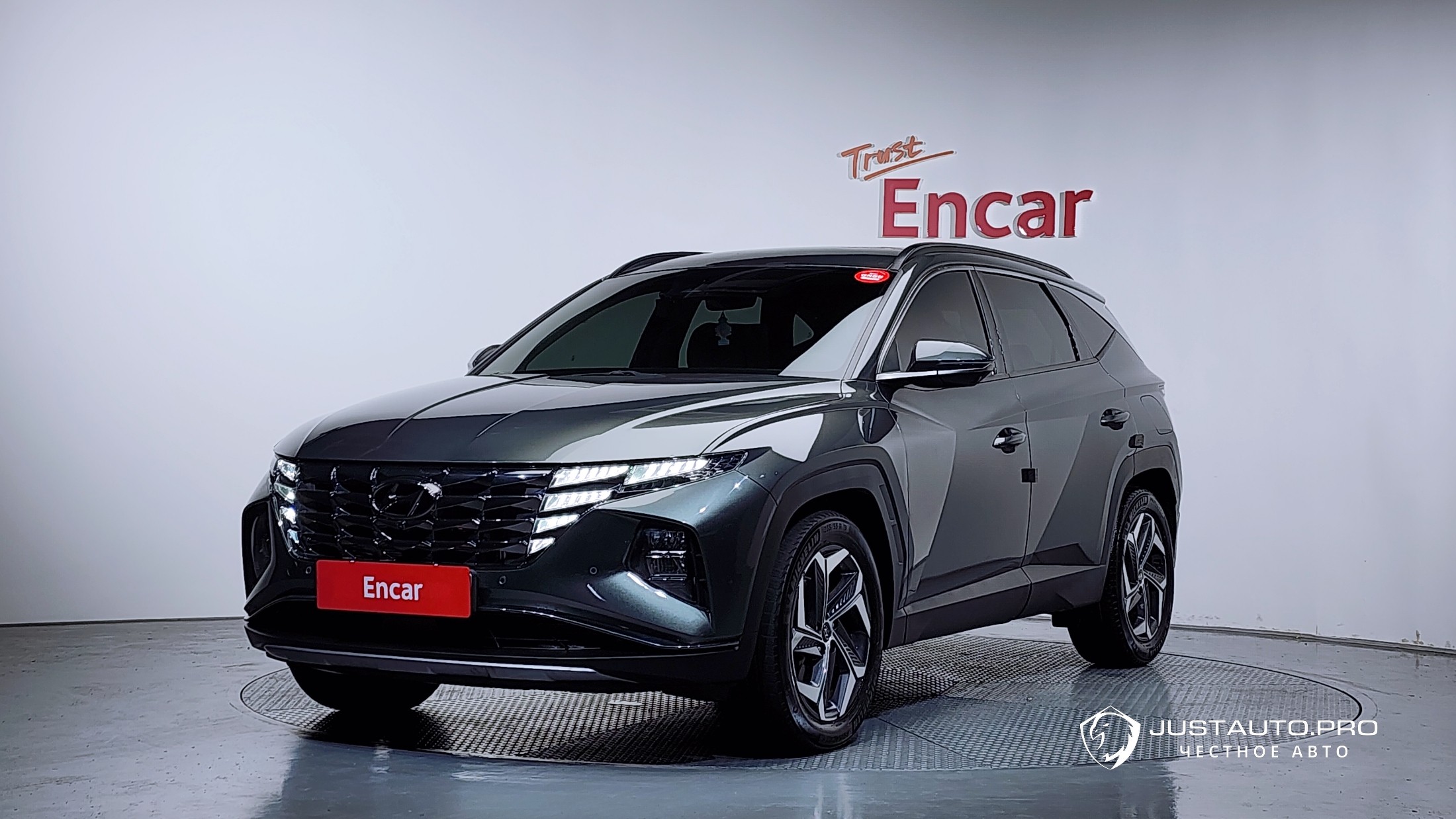 Автомобиль Hyundai Tucson