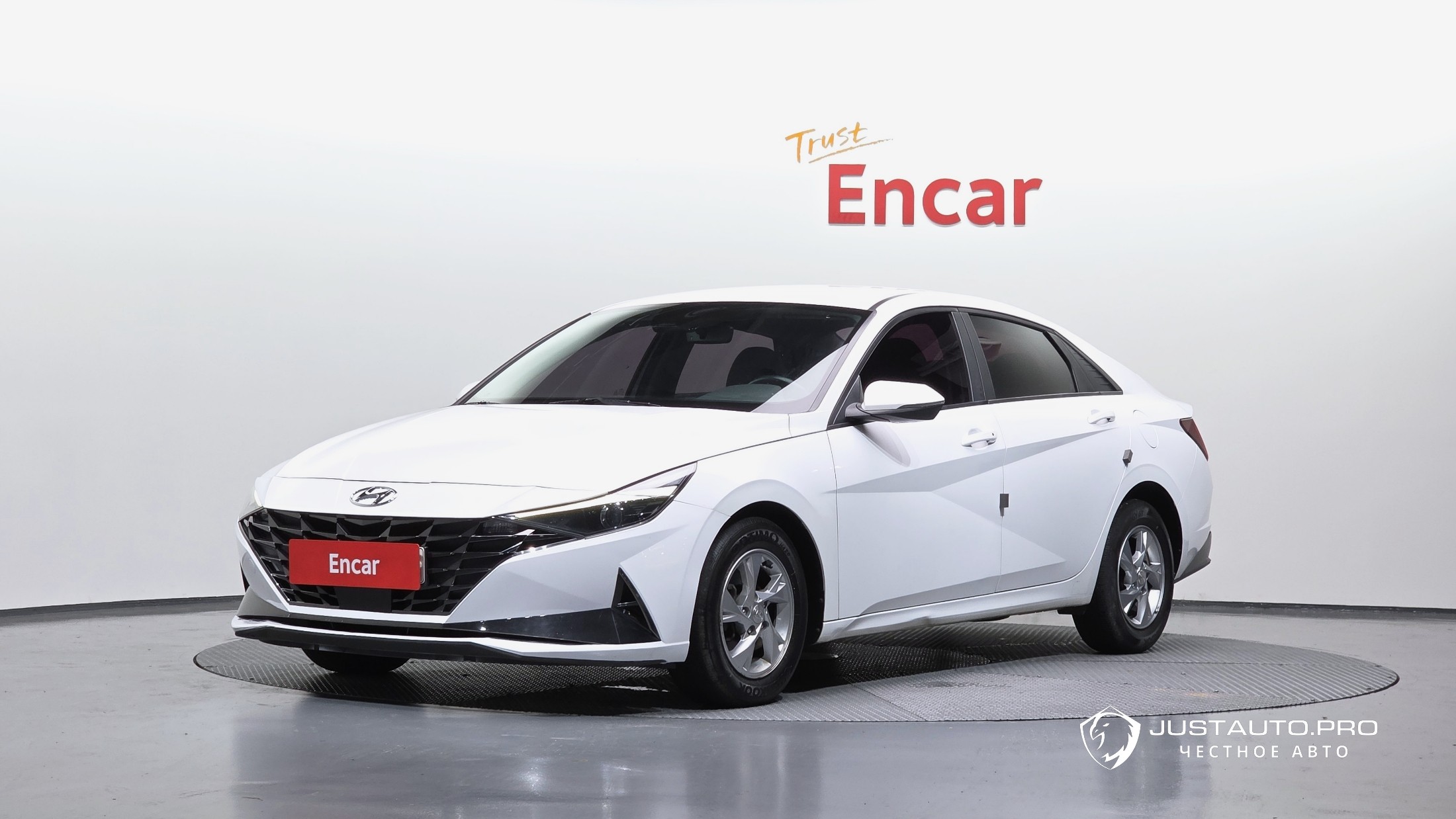 Автомобиль Hyundai AVANTE