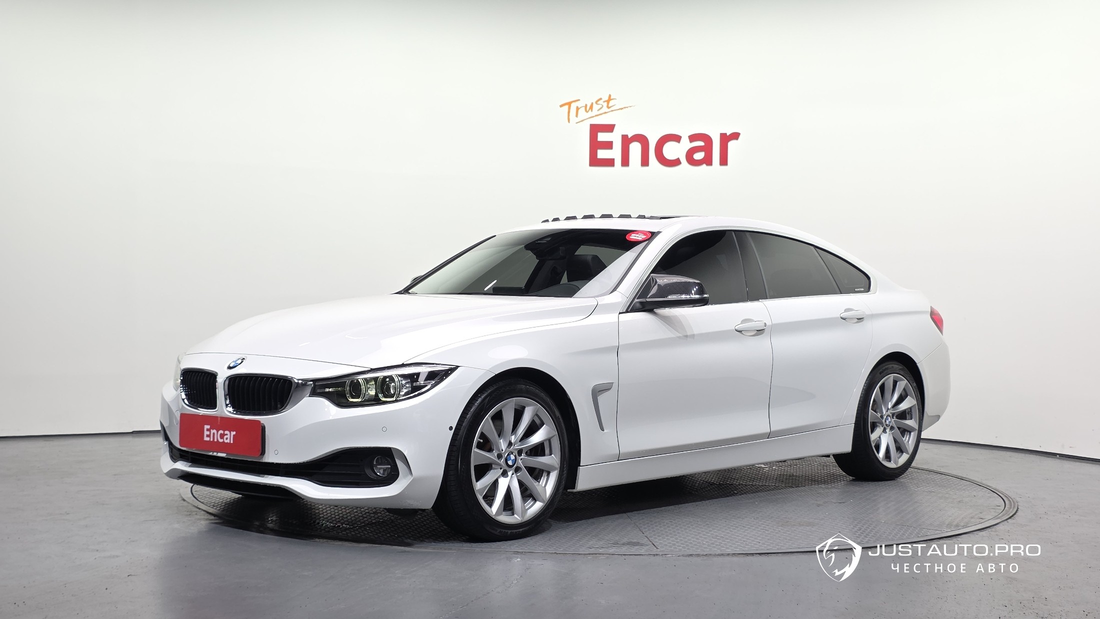 Автомобиль BMW 4-Series