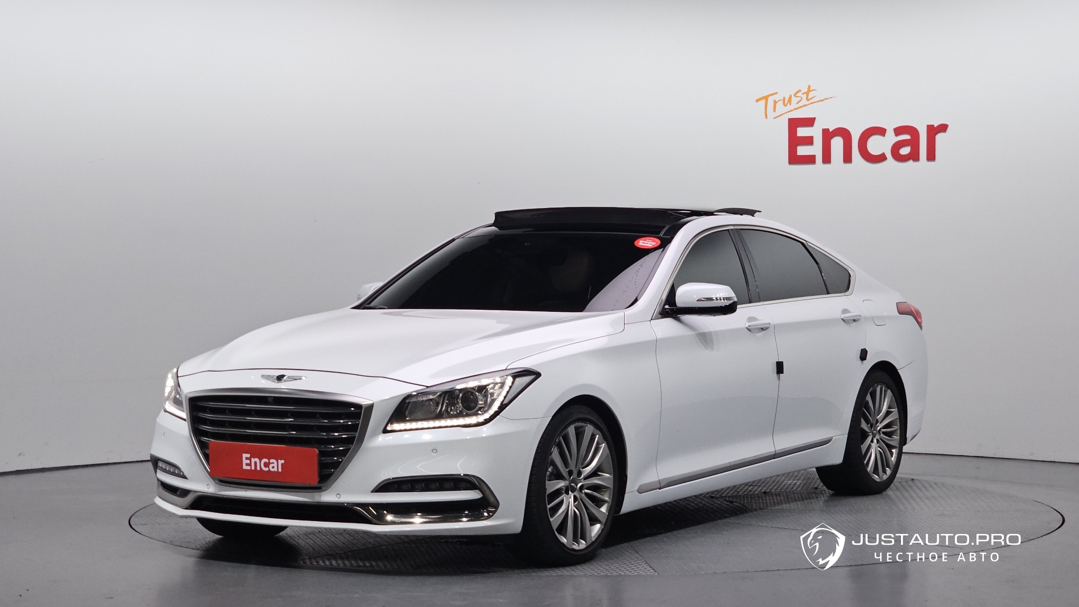Автомобиль Genesis G80