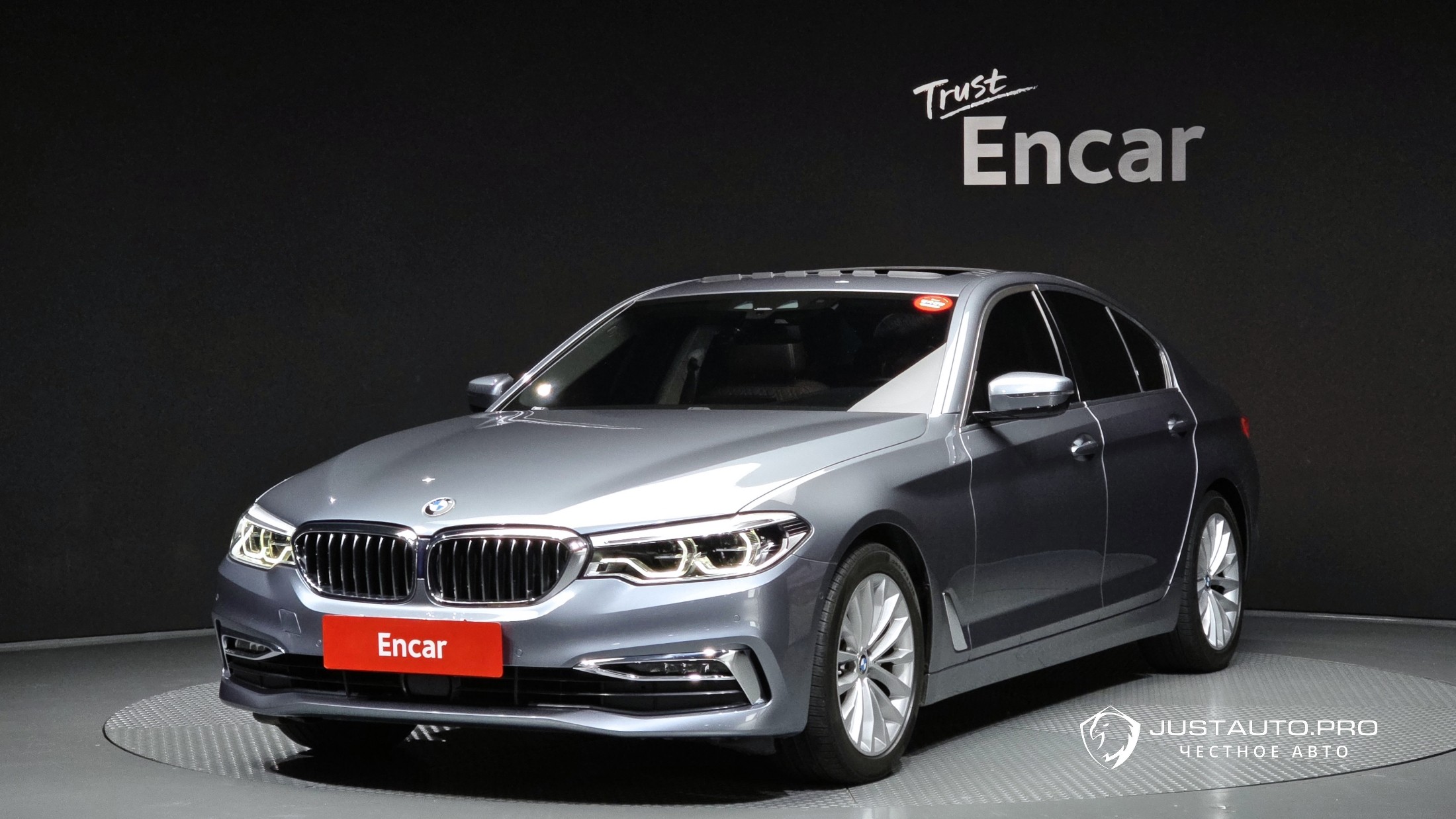 Автомобиль BMW 5-Series