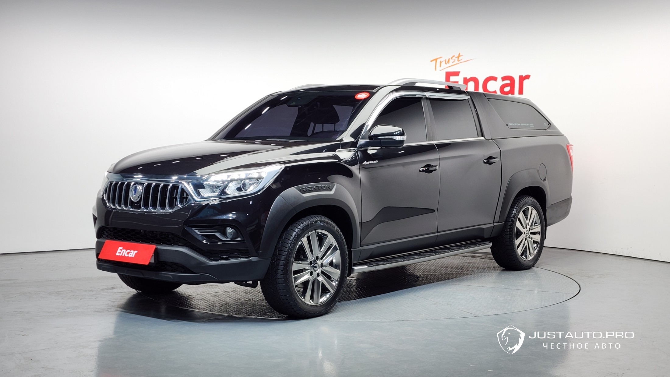 Автомобиль KG_Mobility_Ssangyong Rexton