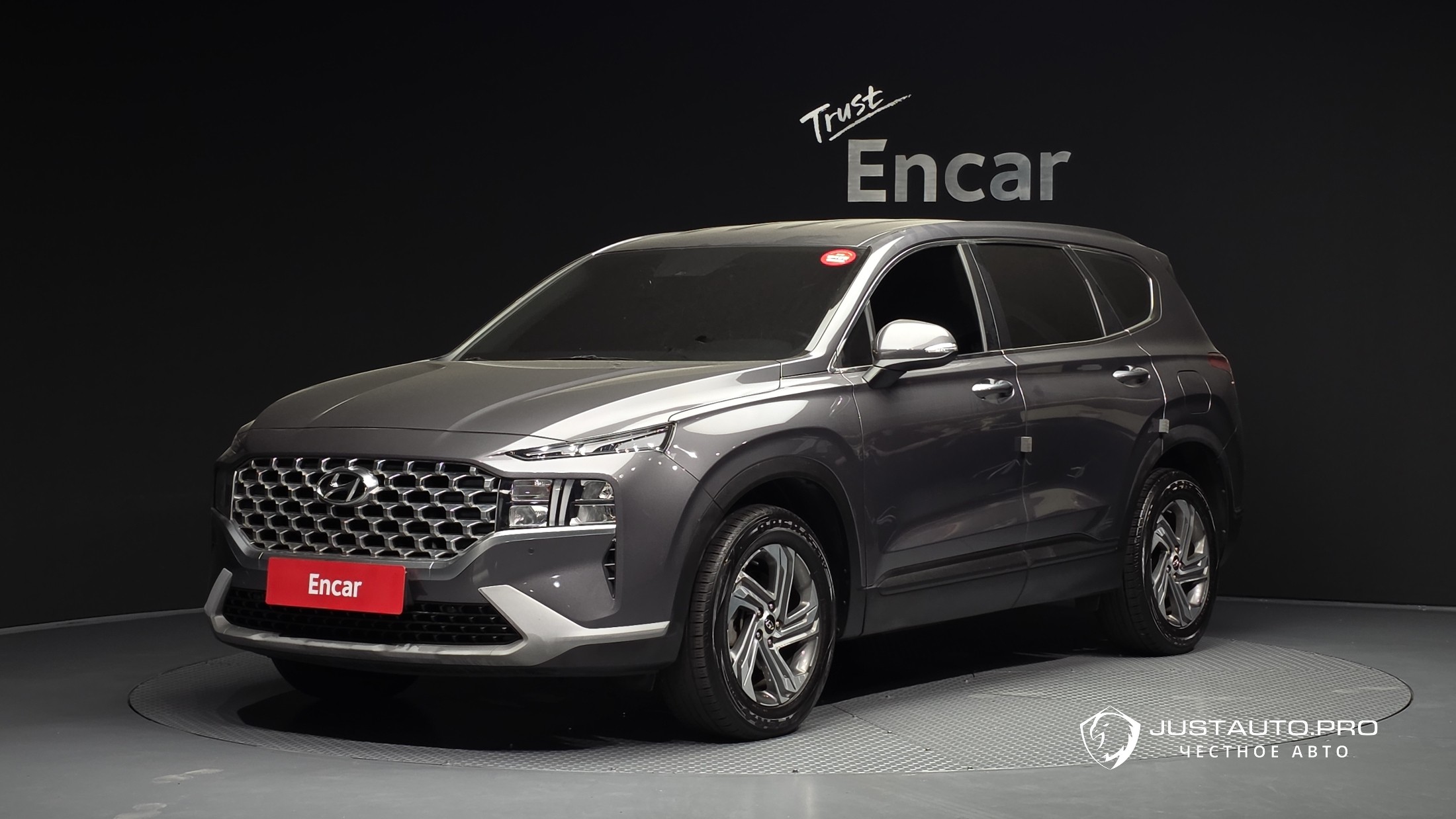 Автомобиль Hyundai Santafe