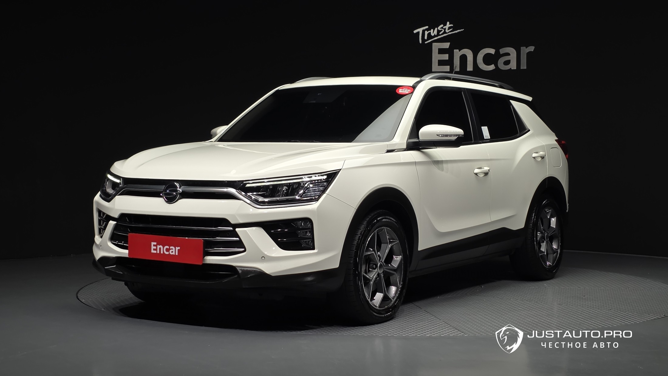 Автомобиль KG_Mobility_Ssangyong KORANDO