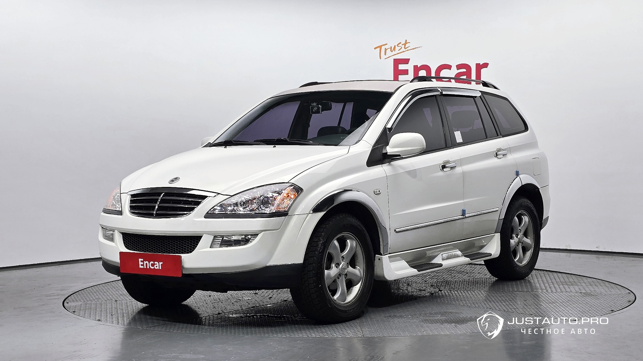 Автомобиль KG_Mobility_Ssangyong Kyron