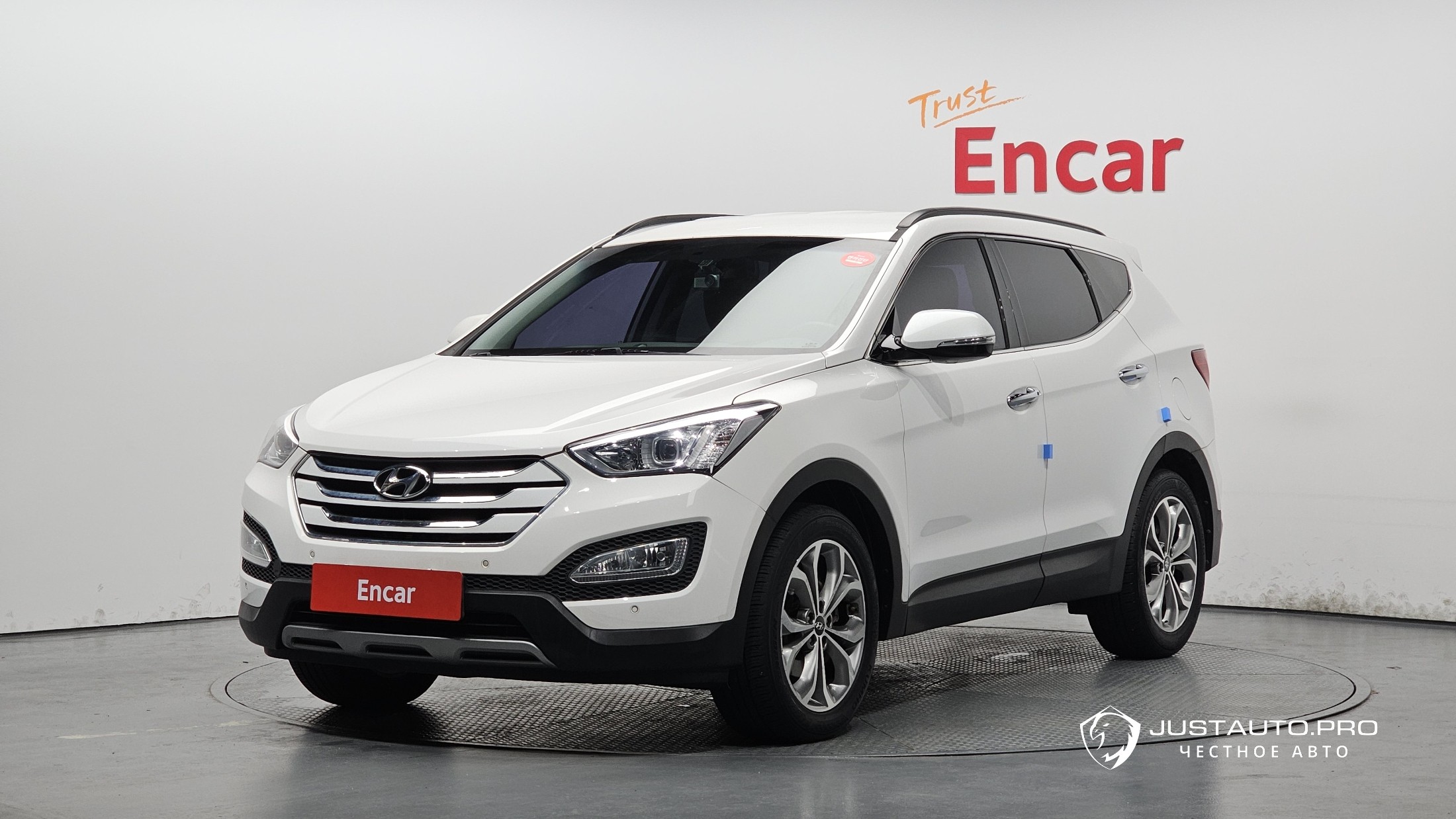 Автомобиль Hyundai Santafe