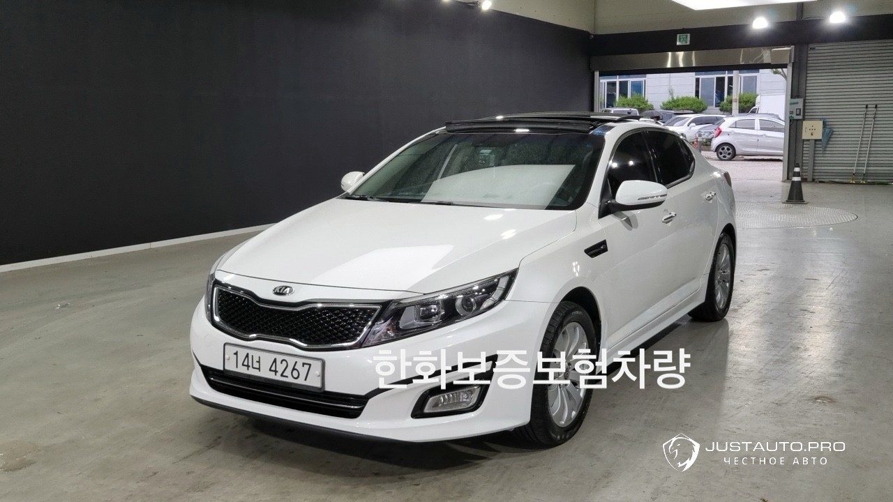 Автомобиль Kia K5