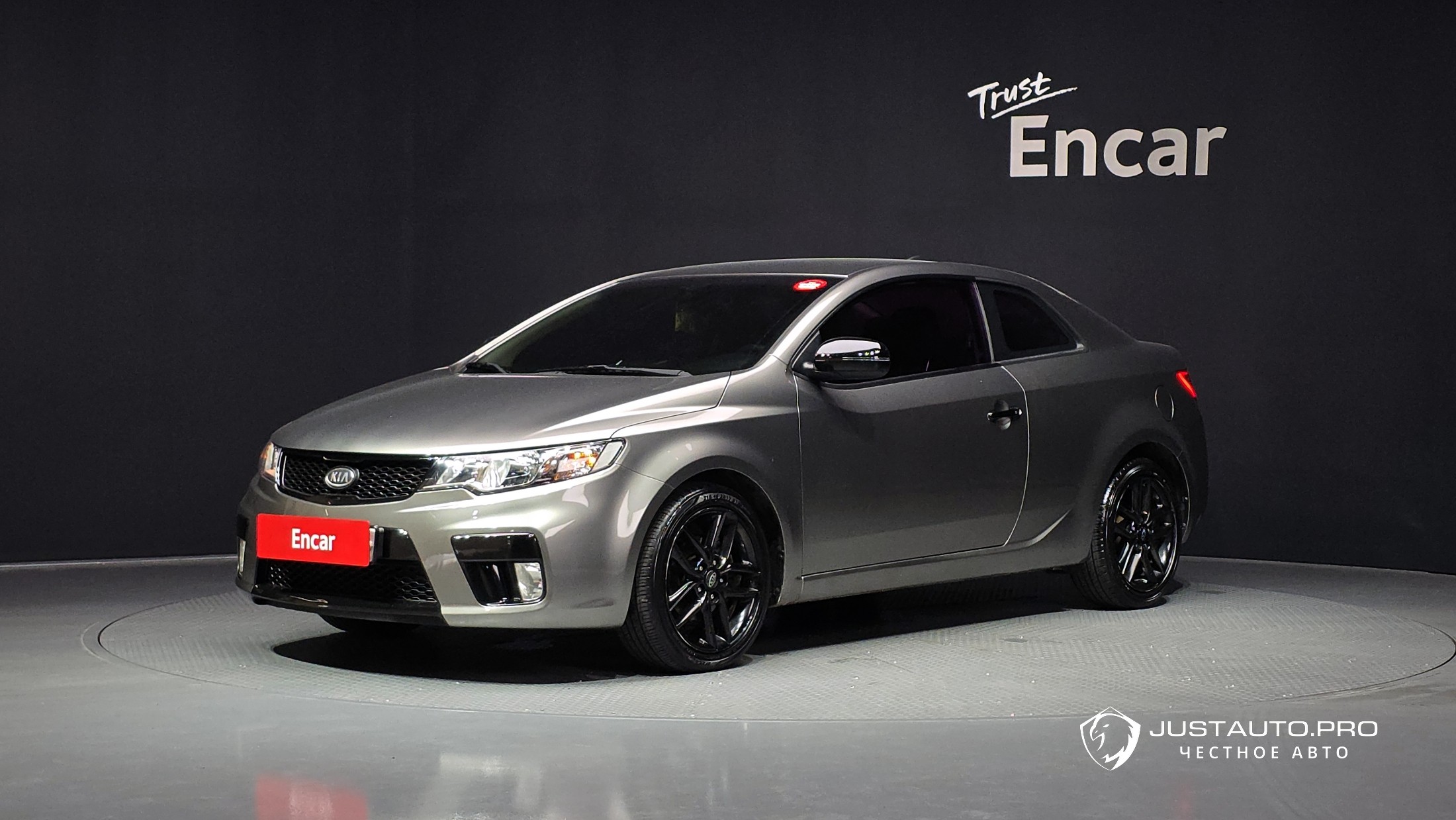 Автомобиль Kia Porte