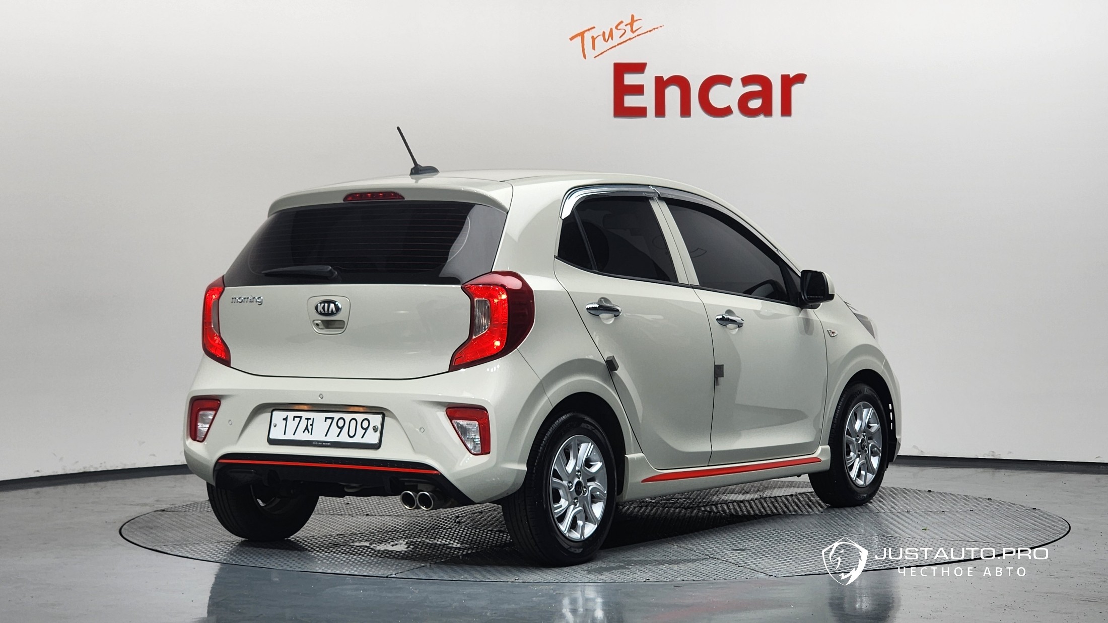 Автомобиль Kia morning