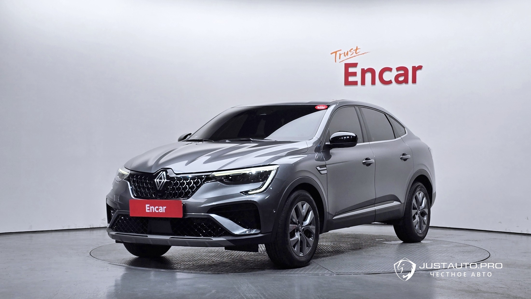 Автомобиль Renault-KoreaSamsung Arkana