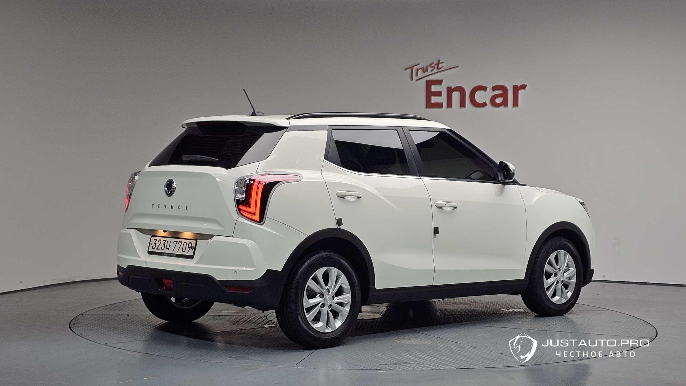 Автомобиль KG_Mobility_Ssangyong TIBOLI