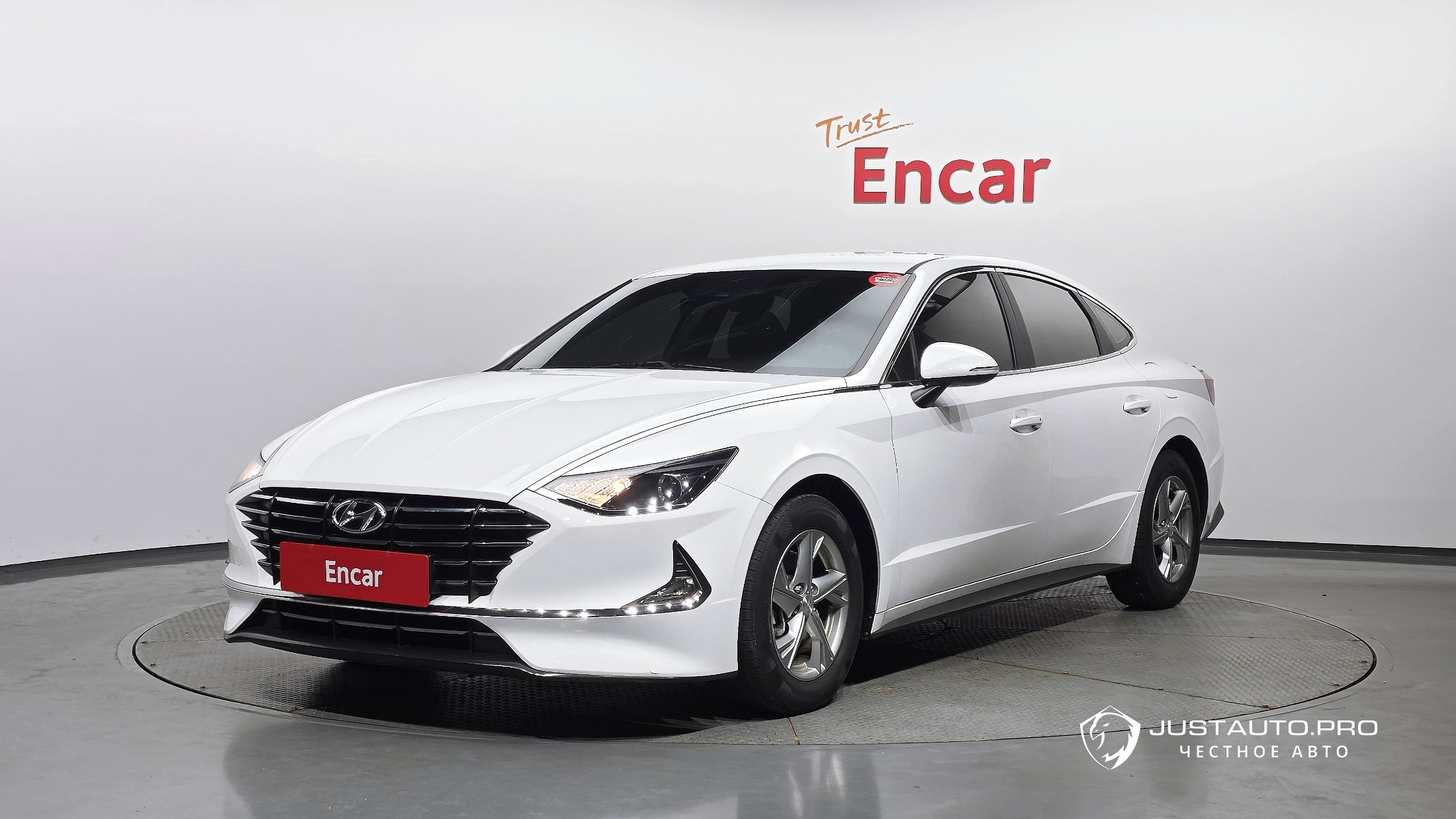 Автомобиль Hyundai Sonata