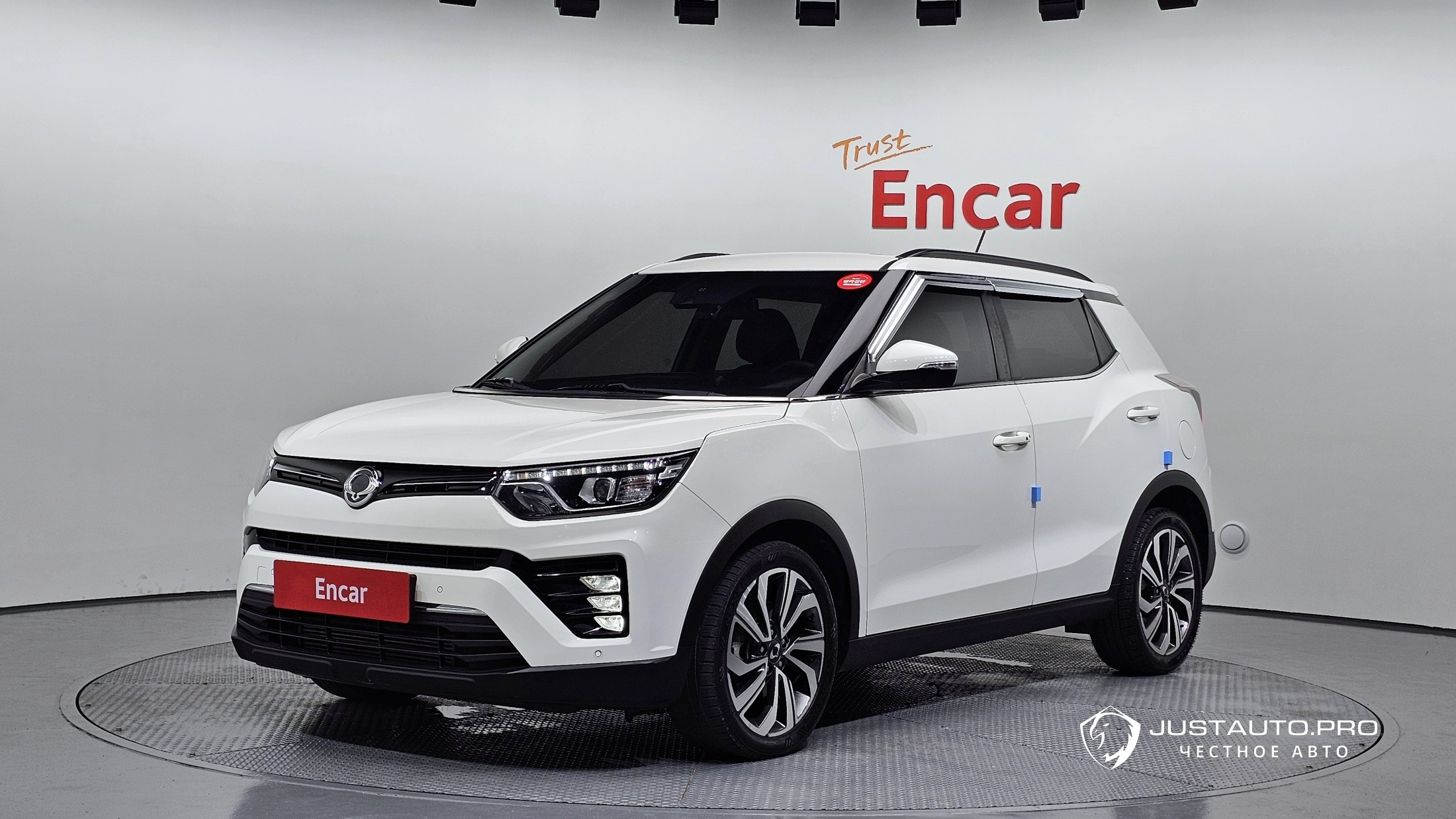 Автомобиль KG_Mobility_Ssangyong TIBOLI